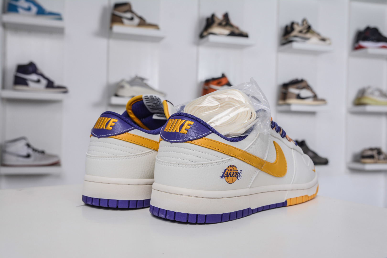 270 Nike SB Dunk Low x NBA联名-湖人紫金 CS1688-107