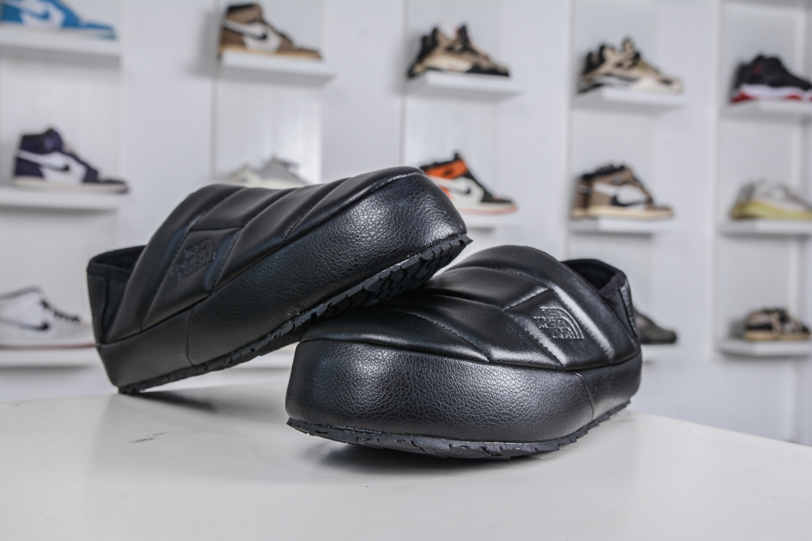 140 W TheRMobaLL 北面 休闲秋冬保暖绒毛 户外保暖棉鞋一脚穿懒人鞋 NS85R704A