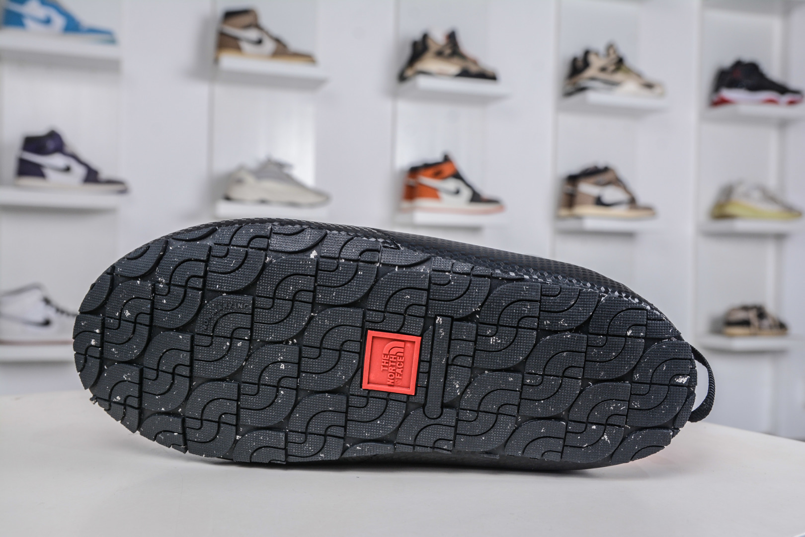 140 W TheRMobaLL 北面 休闲秋冬保暖绒毛 户外保暖棉鞋一脚穿懒人鞋 NOFA3UZN-414