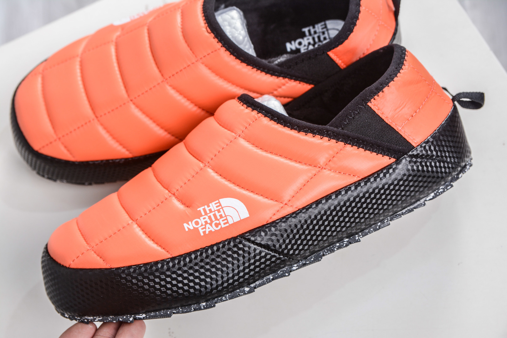 140 W TheRMobaLL 北面 休闲秋冬保暖绒毛 户外保暖棉鞋一脚穿懒人鞋 NOFA3UZN-414