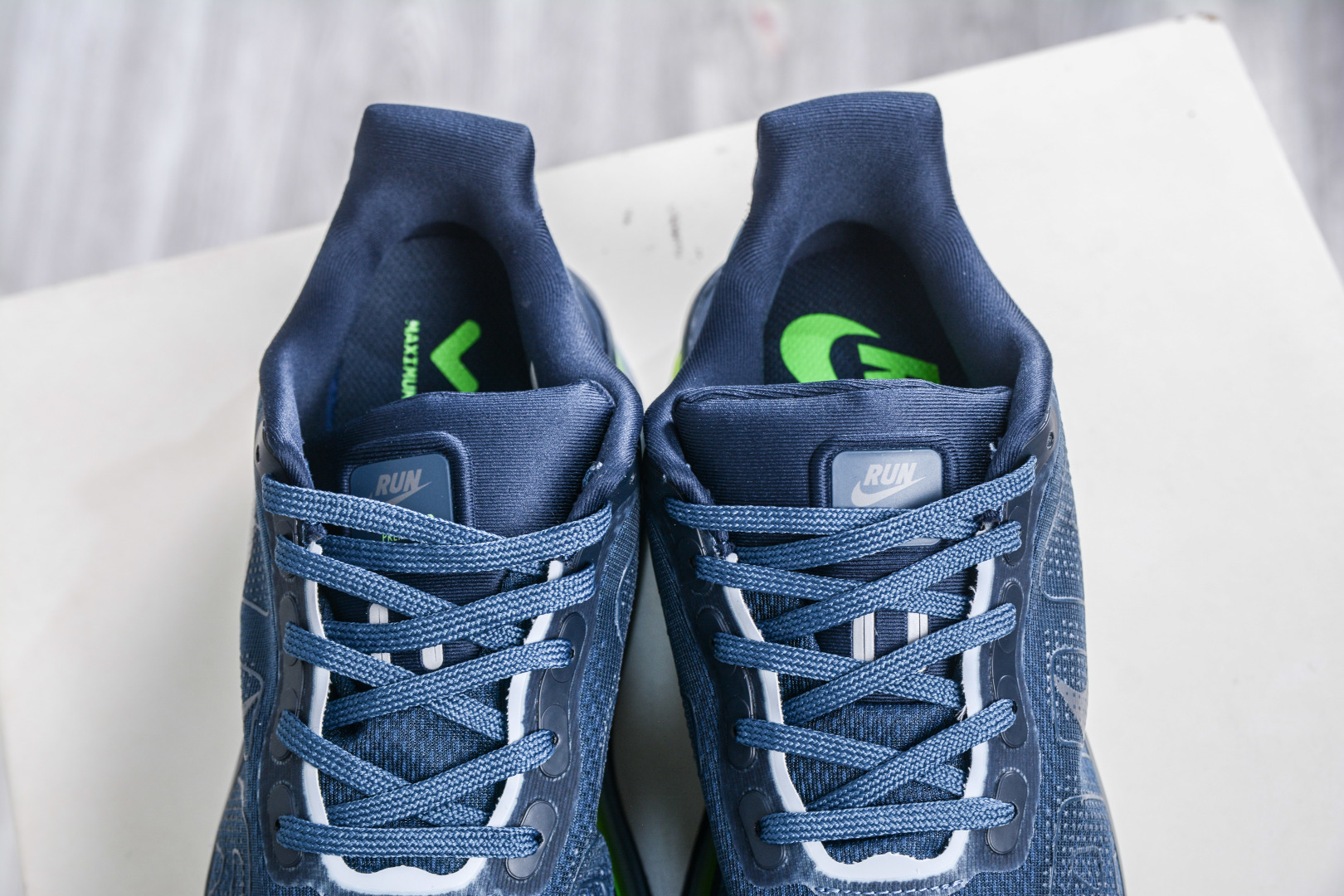 220 Nike Air Zoom Pegasus Premium 全掌气垫缓震网面运动跑鞋 FN8453-039