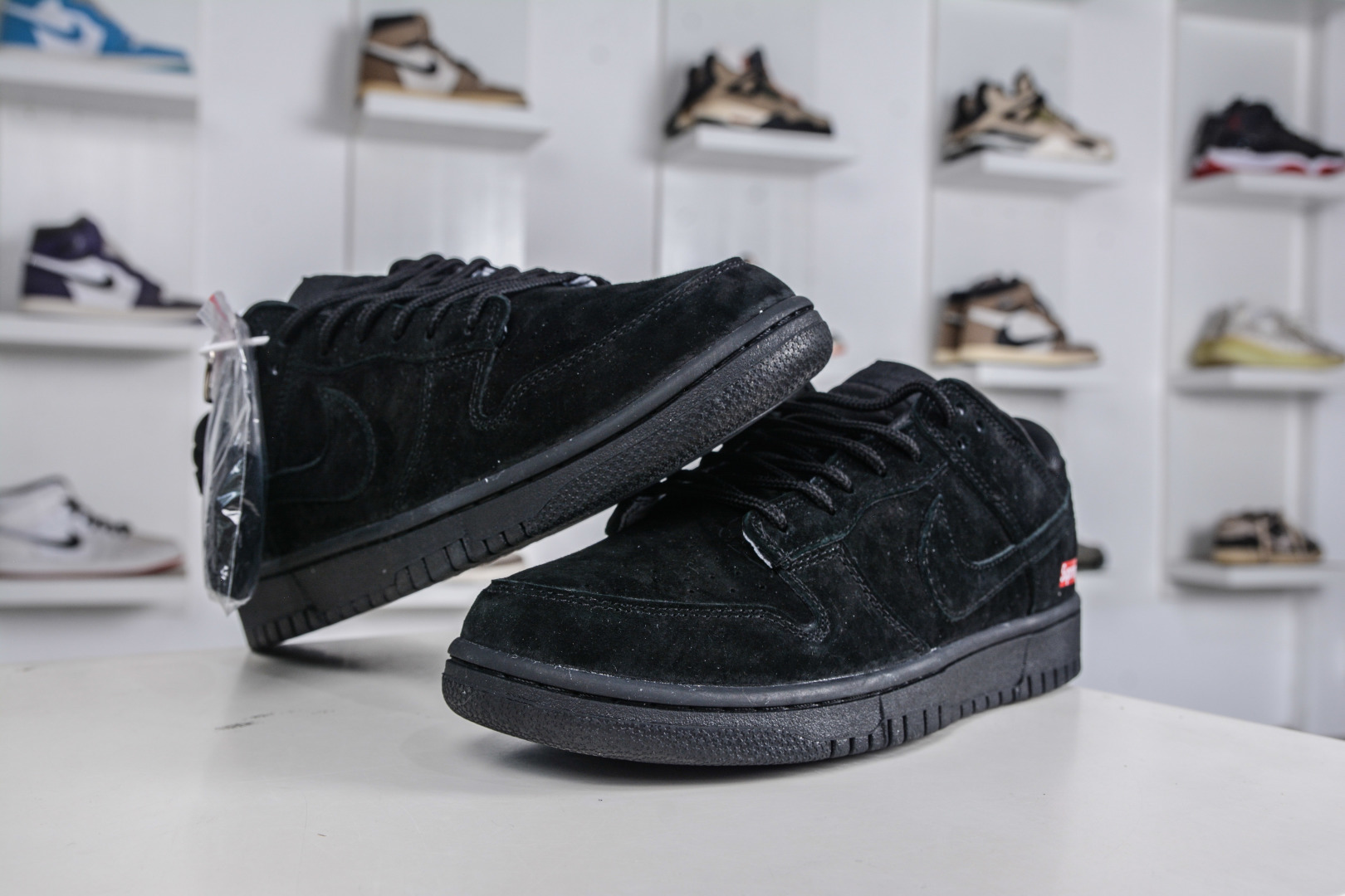 270 Nike SB Dunk Low x Superme SUP联名-猪八黑色 SD8888-004