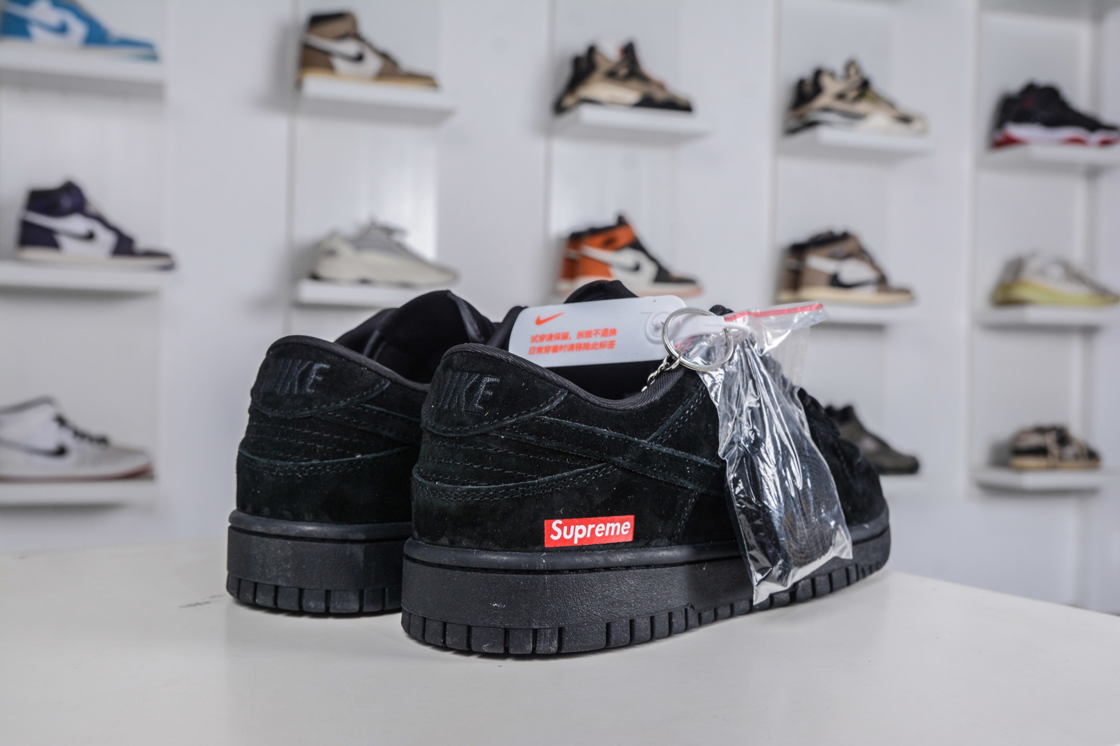 270 Nike SB Dunk Low x Superme SUP联名-猪八黑色 SD8888-004