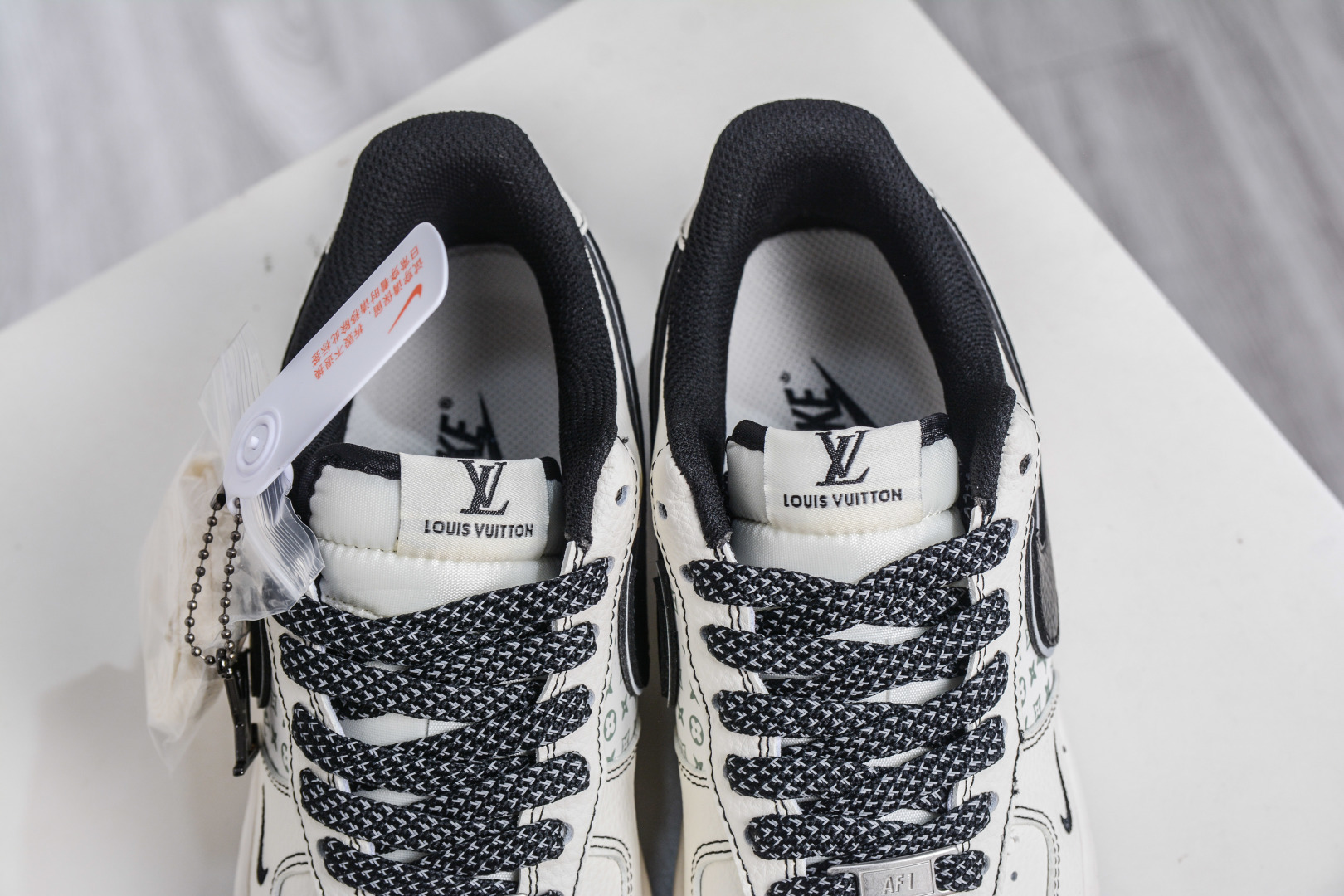 260 Nike Air Force 1 Low 07 x Louis VuittLV联名-印花米黑勾 H7518-080