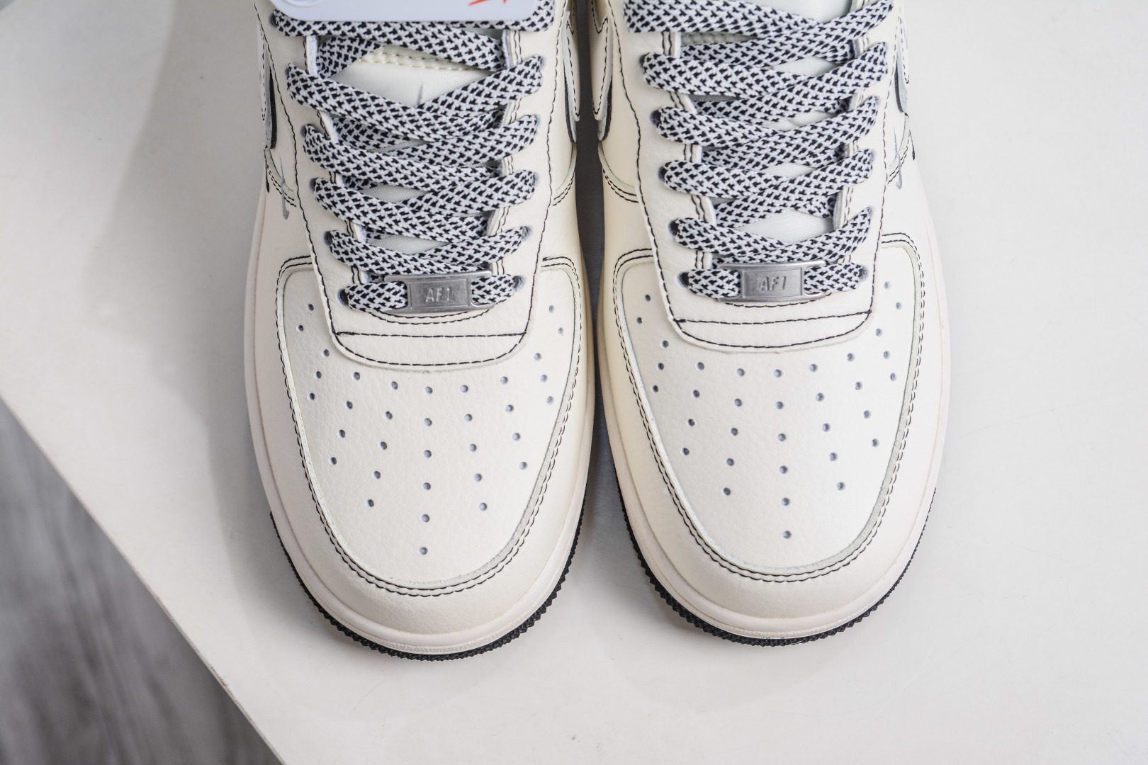 260 Nike Air Force 1 Low 07 x Burberry 巴宝莉联名-米黑灰 JP8028-062