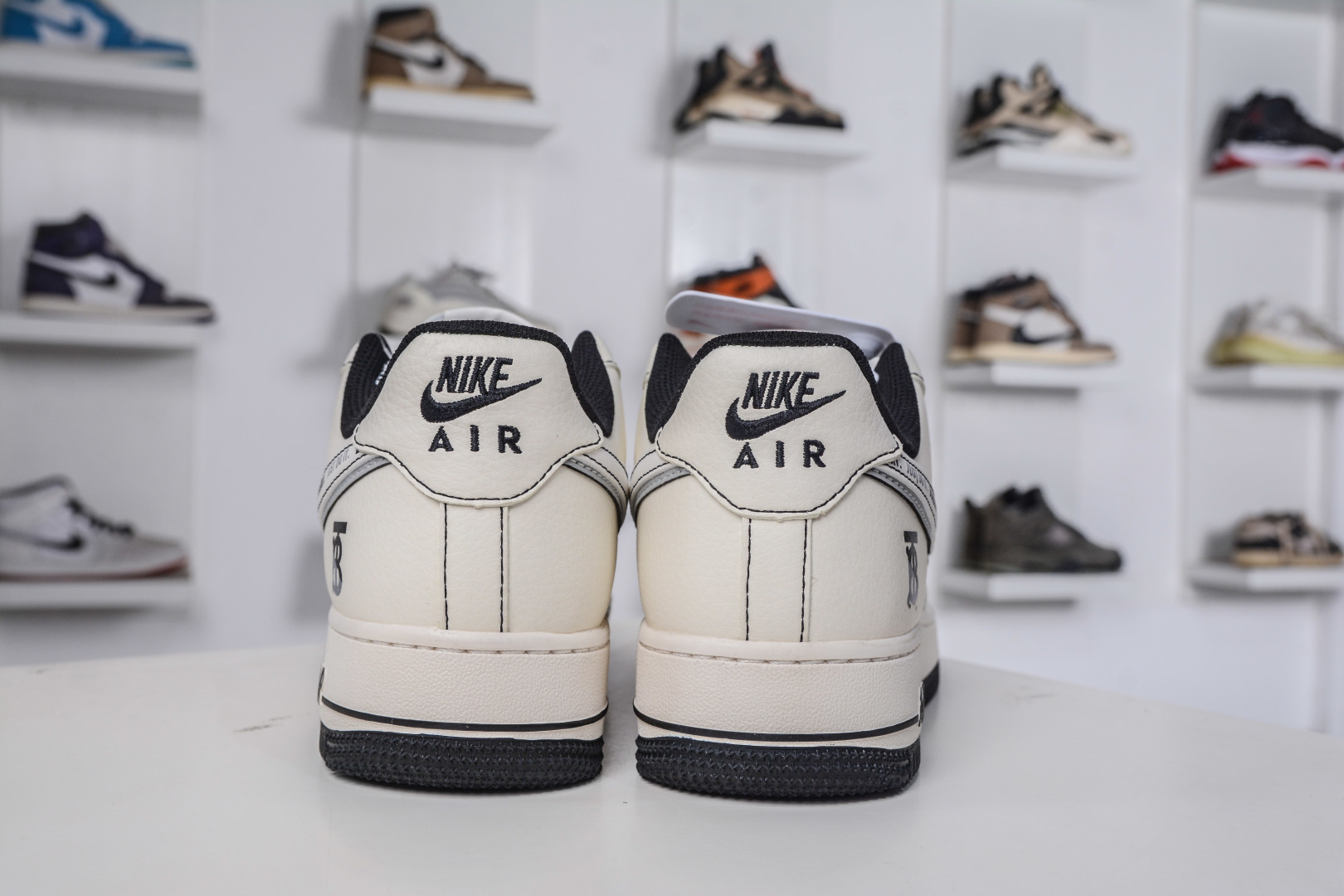 260 Nike Air Force 1 Low 07 x Burberry 巴宝莉联名-米黑灰 JP8028-062