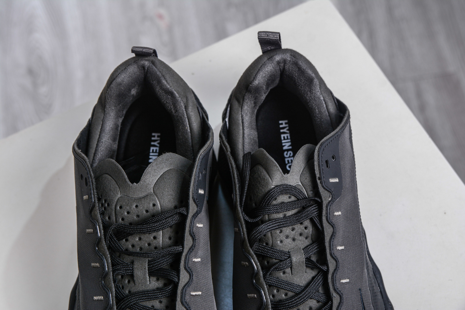 190 Nk Ava Rover Hs 低帮复古运动鞋 HQ2863-300