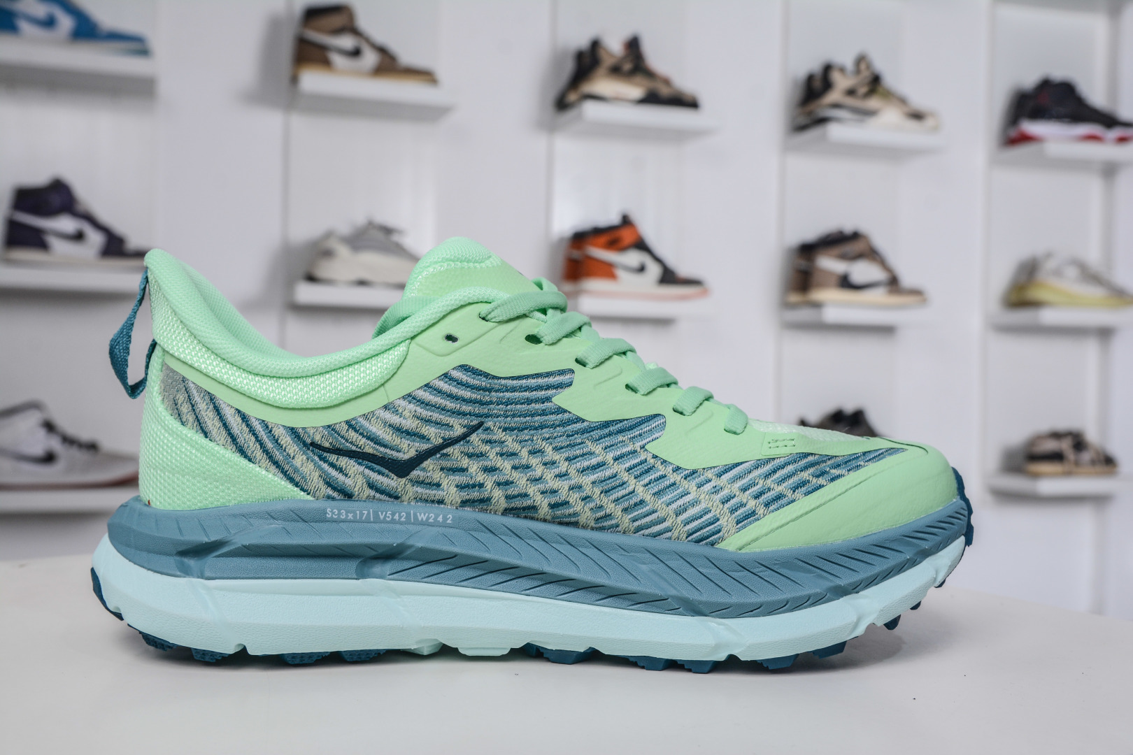 190 HOKA ONE ONE Mafate Speed 4 飞速玛法特4代系列 1131056/LGOM