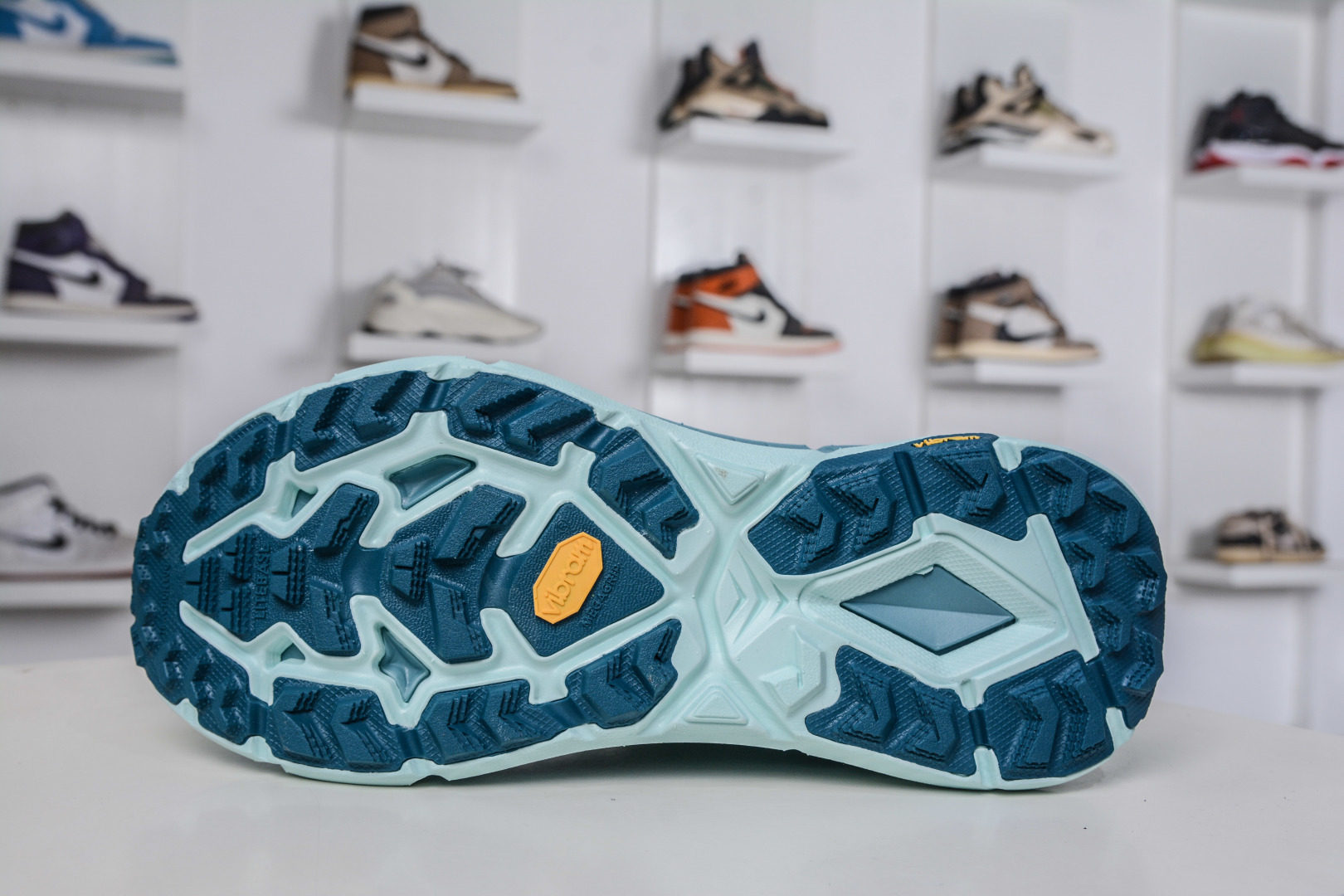 190 HOKA ONE ONE Mafate Speed 4 飞速玛法特4代系列 1131056/LGOM