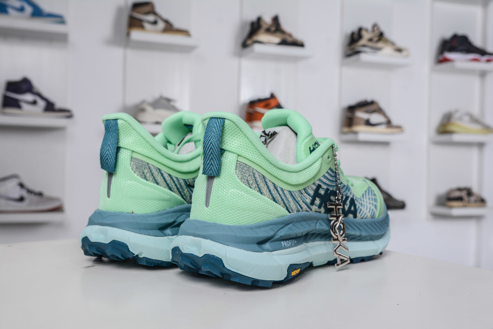 190 HOKA ONE ONE Mafate Speed 4 飞速玛法特4代系列 1131056/LGOM