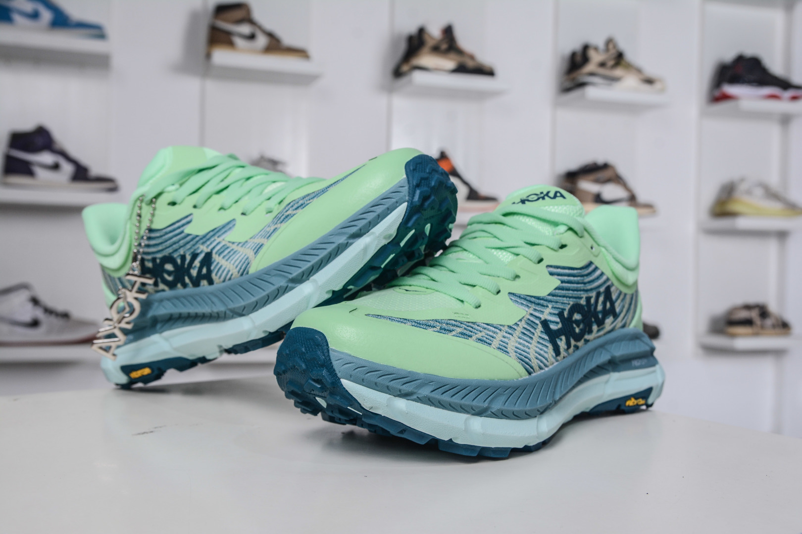 190 HOKA ONE ONE Mafate Speed 4 飞速玛法特4代系列 1131056/LGOM