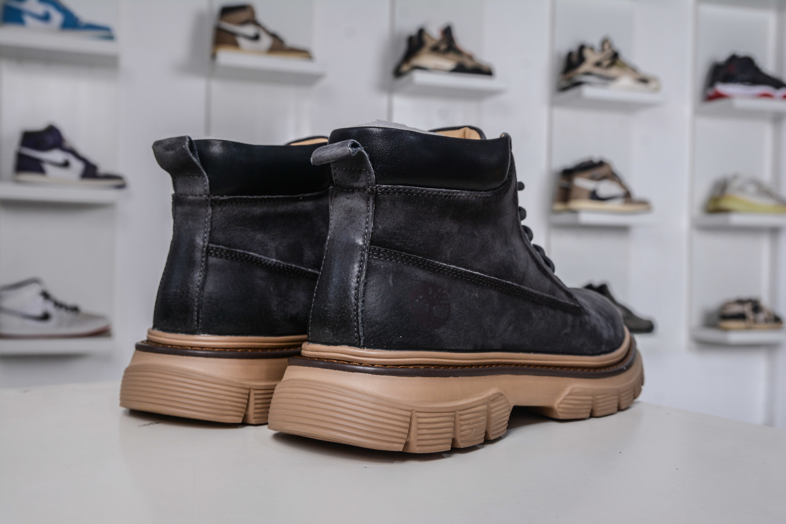 320 Timberland 添柏岚/天伯伦 秋冬新品 轻量户外加绒休闲大黄靴 广