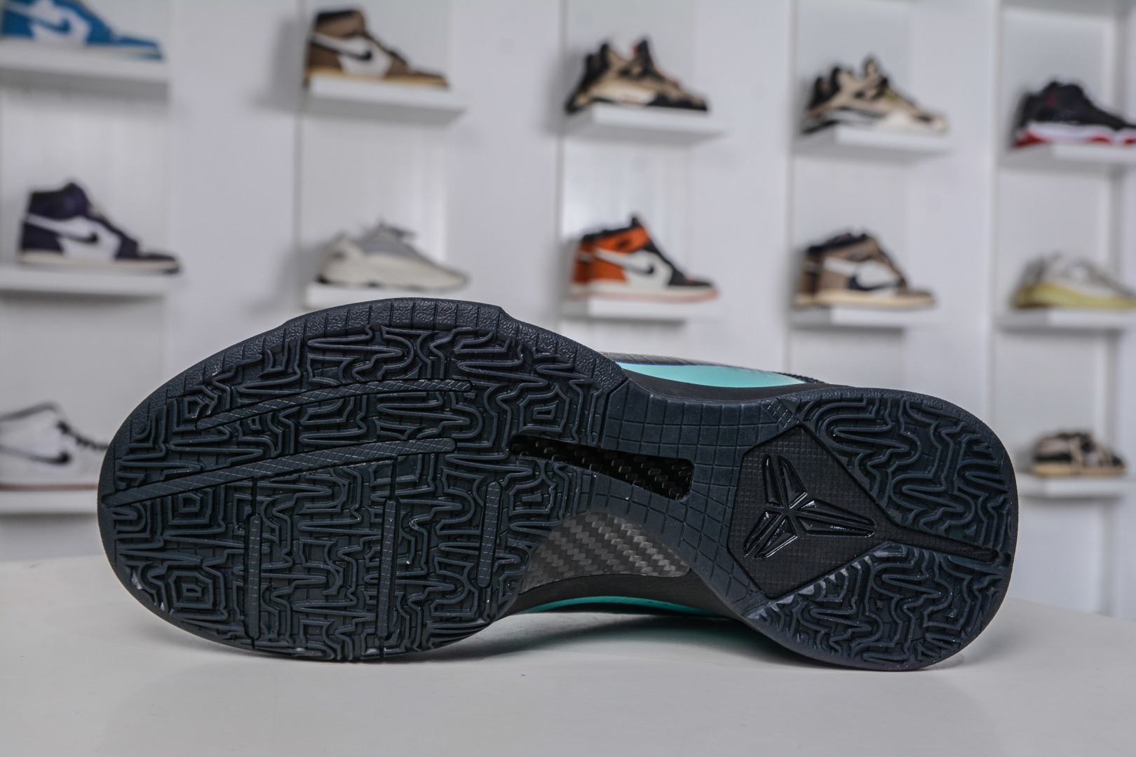 450 TOP纯原 NK Zoom Kobe ZK5 科比五代 黑绿 Zoom Turbo气垫+后掌EVA缓震 IH0274-300