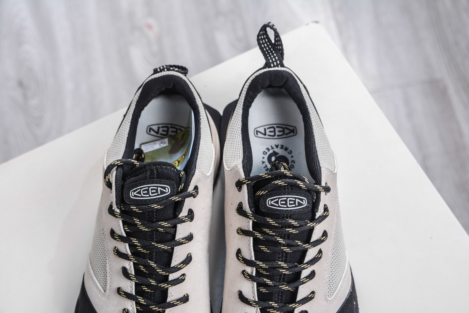 210 美国人气户外品牌-科恩Keen JASPER III贾斯珀都市系列复古低帮系带户外风露营徒步登山运动训练鞋 桦木色 1022268