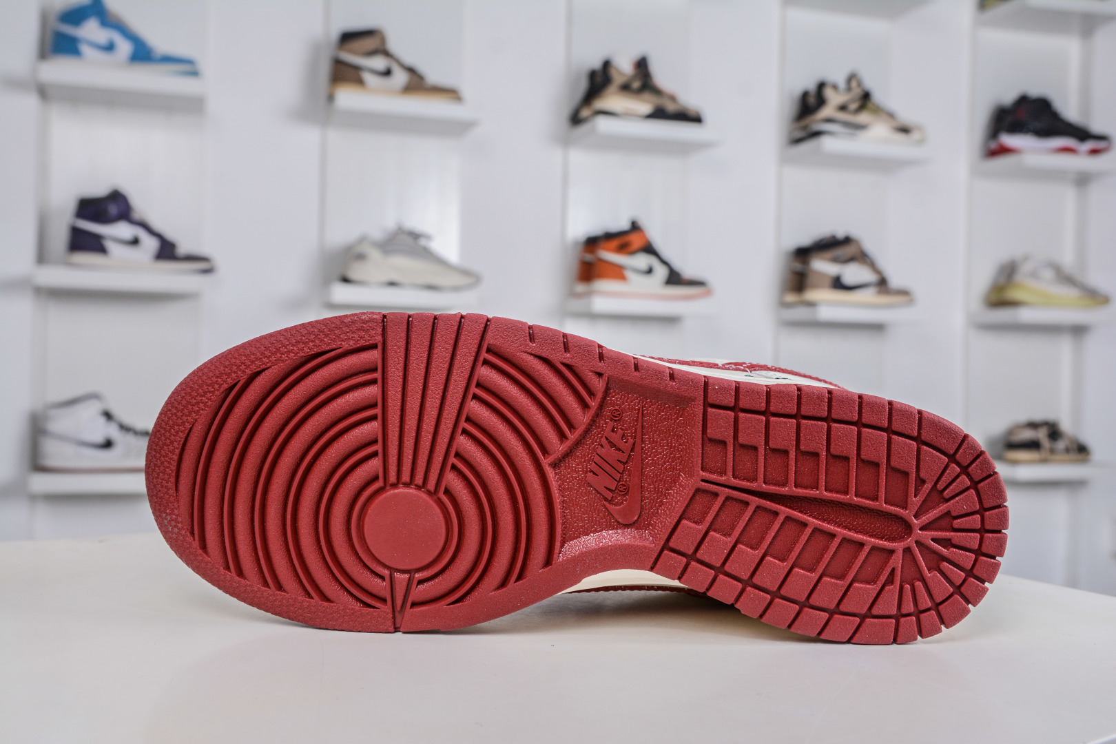 270 Nike SB Dunk Low x GUCCI 古驰联名-米白酒红绿 SR8888-013