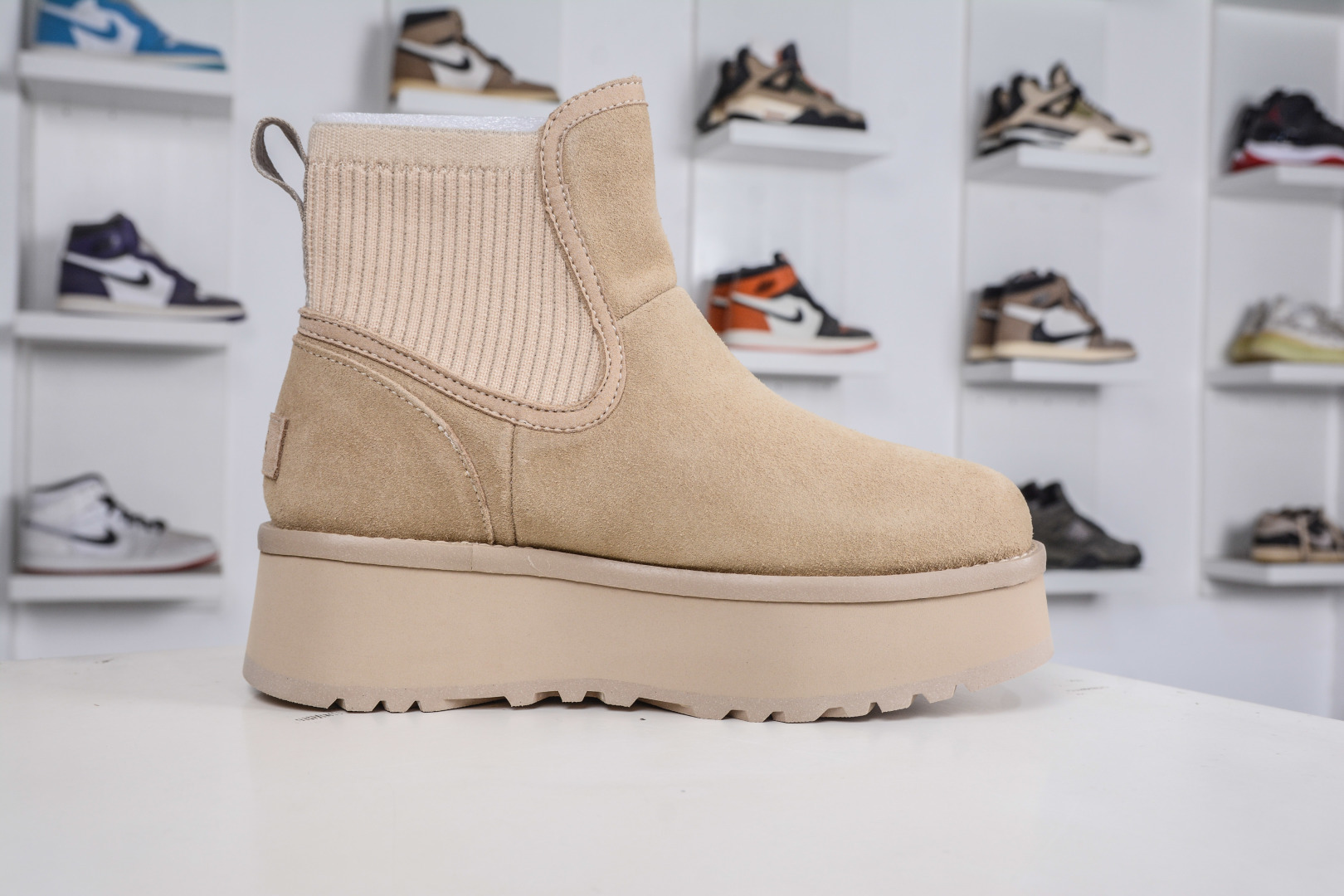330 UGG Cityfunc 牛剖层革 百搭舒适 切尔西靴 5.1cm 羊绒鞋垫 1173258