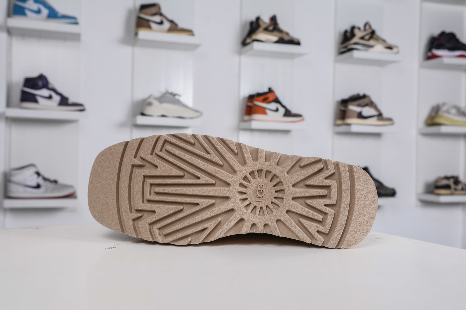 330 UGG Cityfunc 牛剖层革 百搭舒适 切尔西靴 5.1cm 羊绒鞋垫 1173258