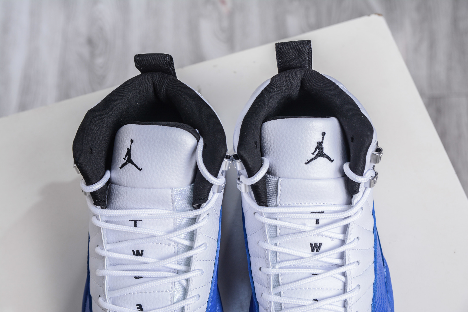 270 Air Jordan 12 Retro AJ12 复刻男子运动鞋 CT8013-140