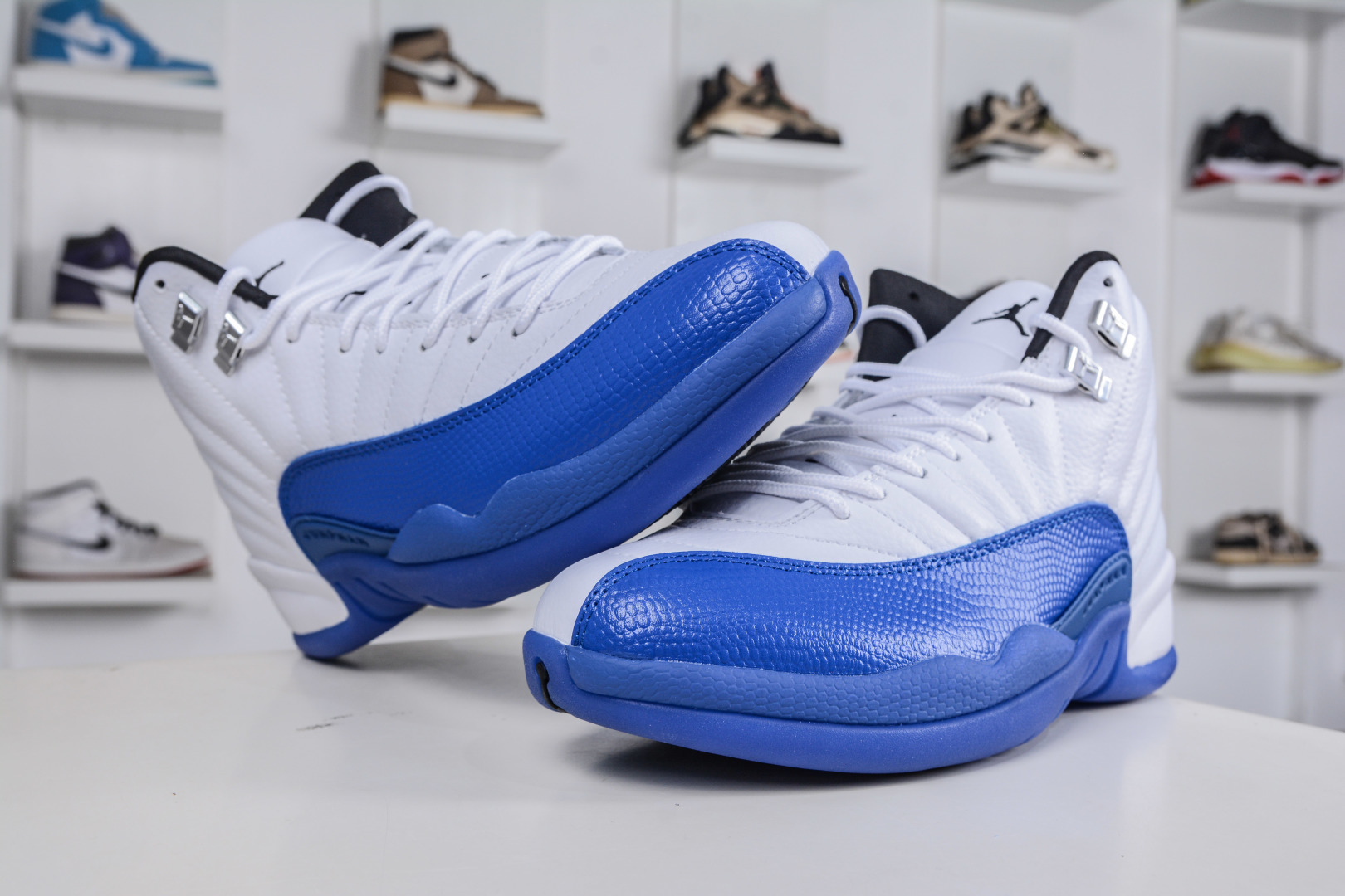 270 Air Jordan 12 Retro AJ12 复刻男子运动鞋 CT8013-140