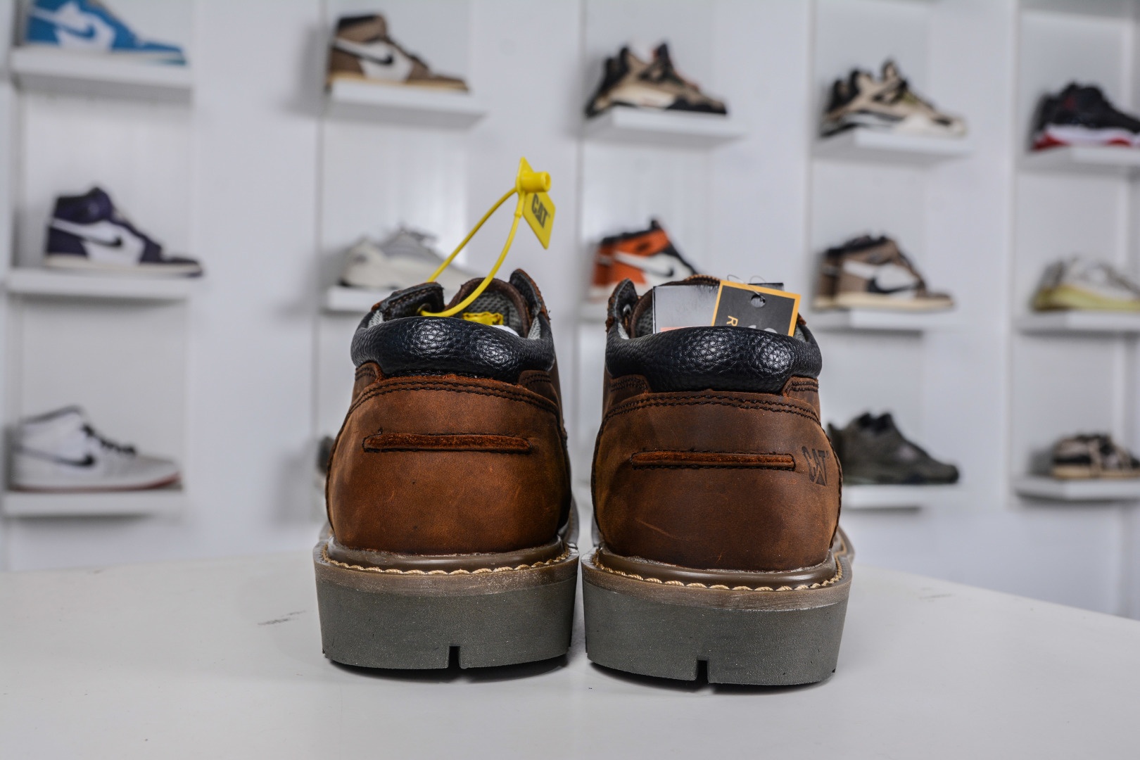 220 CAT卡特 硬汉推土机品牌经典百搭户外休闲马丁靴系列广东大厂品质