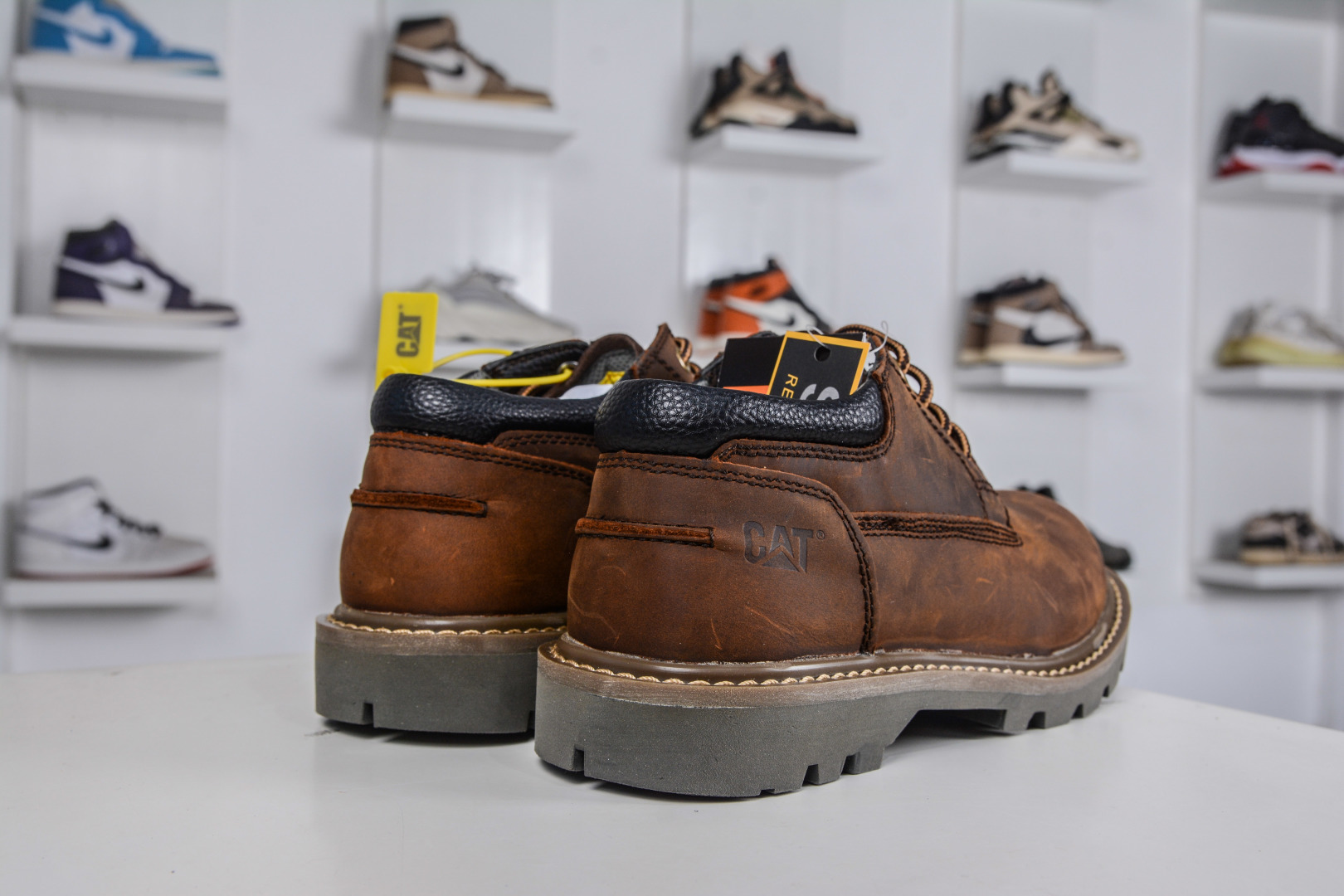 220 CAT卡特 硬汉推土机品牌经典百搭户外休闲马丁靴系列广东大厂品质