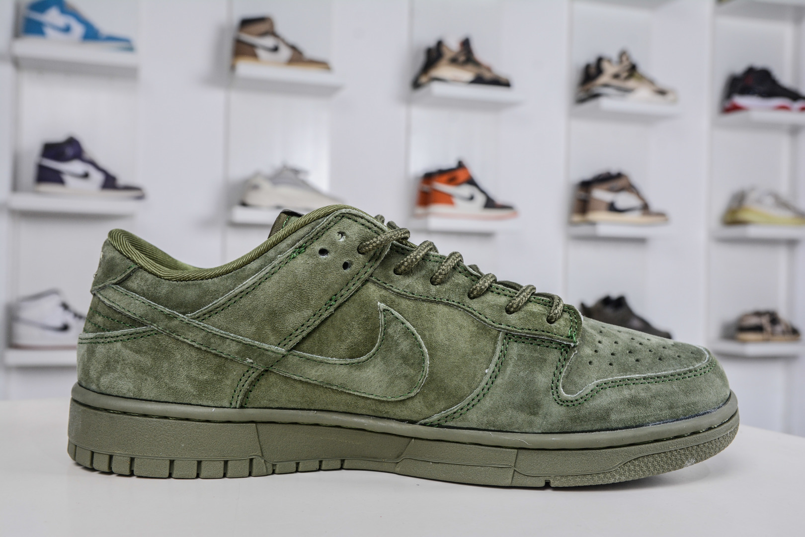 270 Nike SB Dunk Low x Superme SUP联名-猪八绿色 SD8888-003