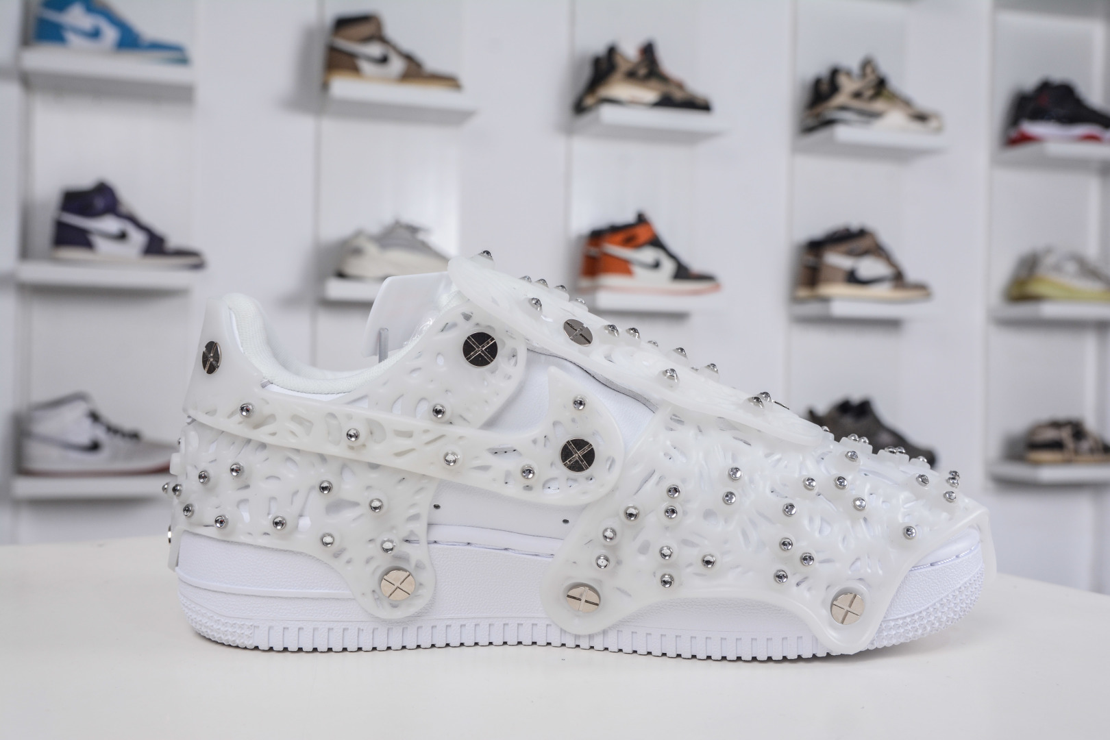 500 Swarovski/施华洛世奇 x Nike Air Force 1 LXX 纯原版本 钻面满天星板鞋 CV7668-100