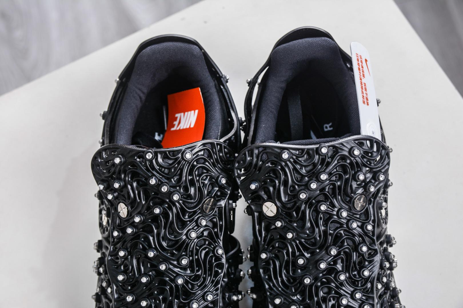 500 Swarovski/施华洛世奇 x Nike Air Force 1 LXX 纯原版本 钻面满天星板鞋 CV7668-001