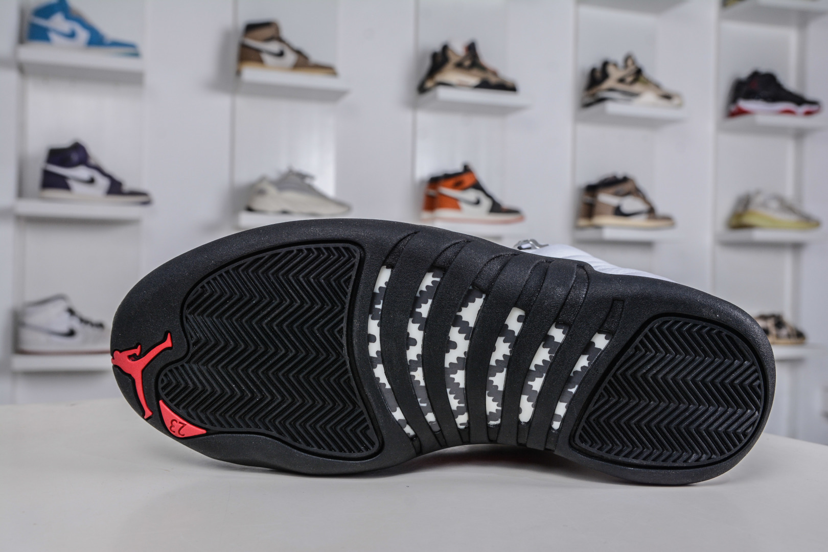 270 Air Jordan 12 Retro AJ12 复刻男子运动鞋 CT8013-162