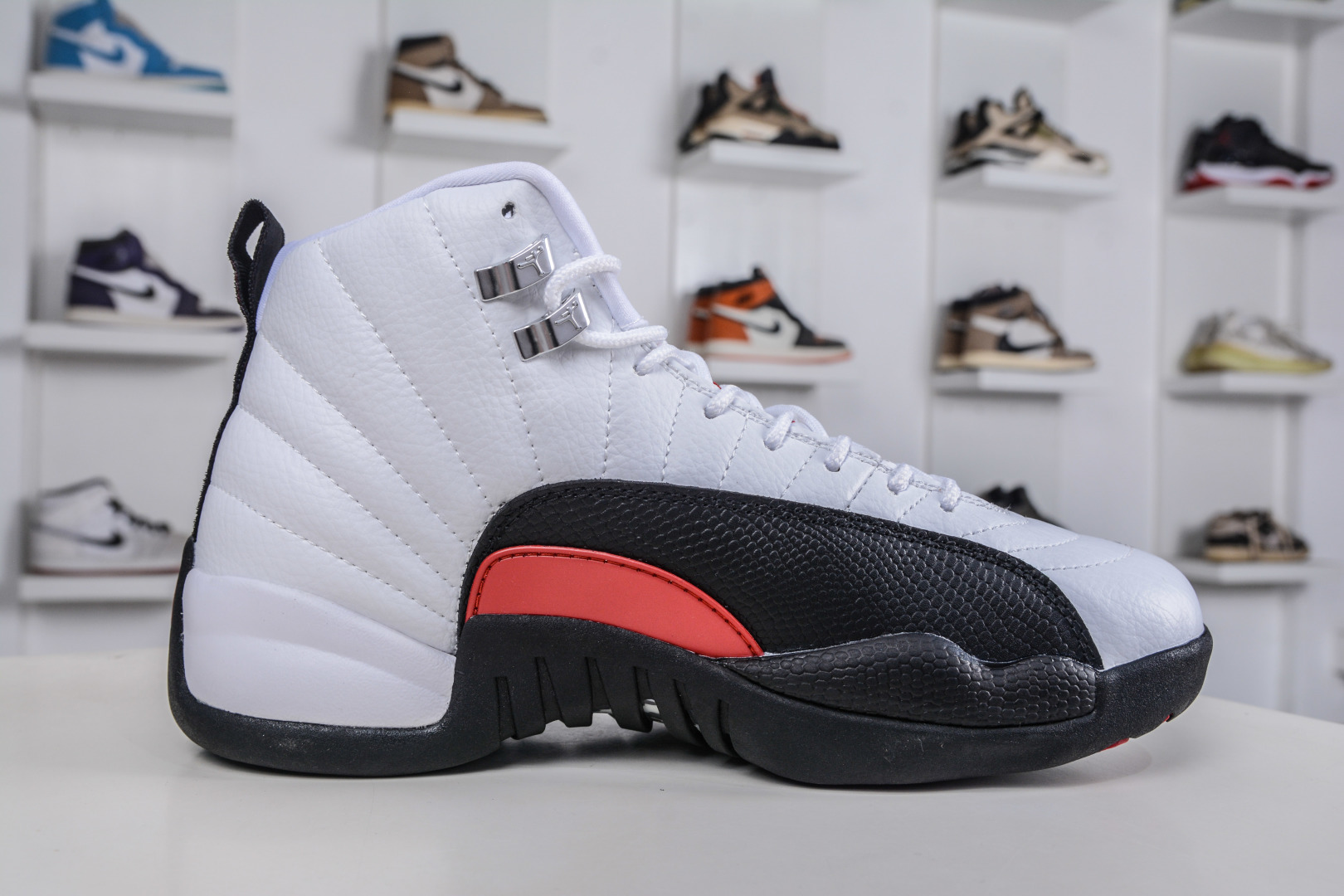 270 Air Jordan 12 Retro AJ12 复刻男子运动鞋 CT8013-162