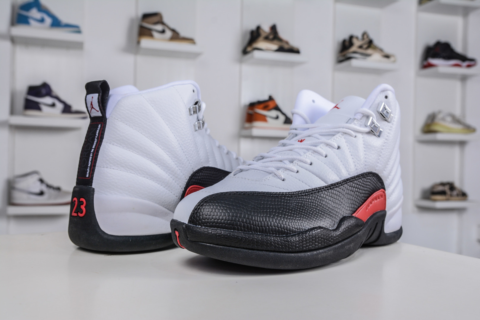 270 Air Jordan 12 Retro AJ12 复刻男子运动鞋 CT8013-162