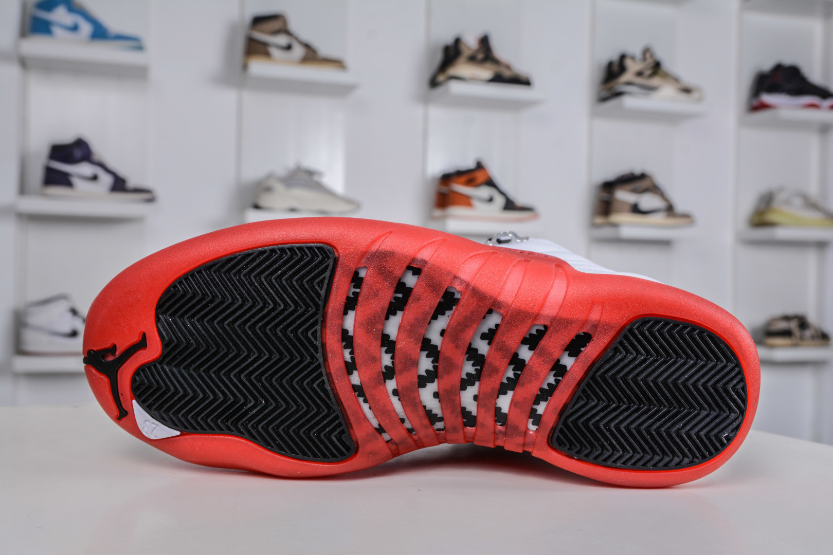 270 Air Jordan 12 Retro AJ12 复刻男子运动鞋 CT8013-116