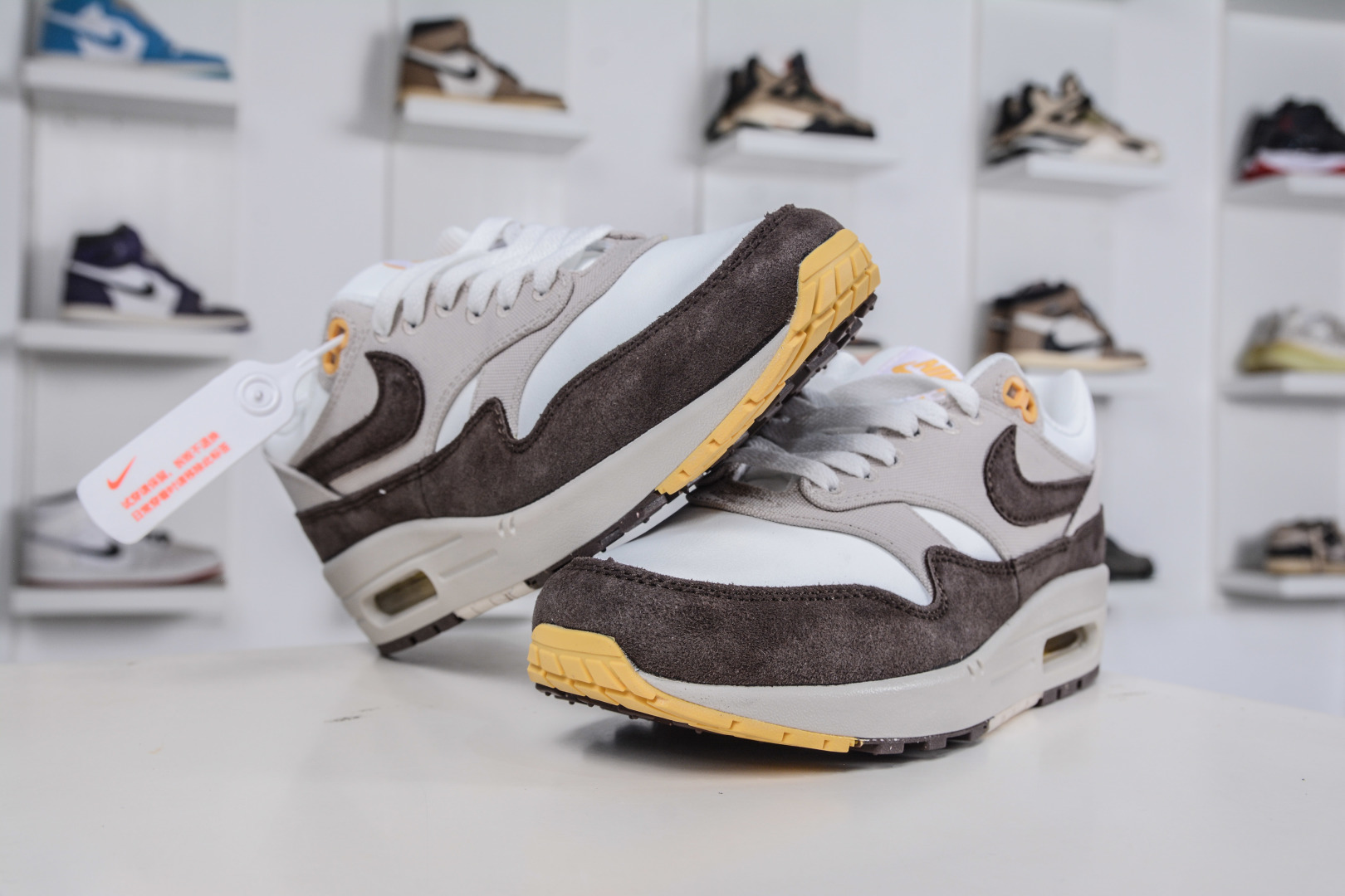 230 NK Air Max 1 初代复古气垫慢跑鞋 IB6390-001