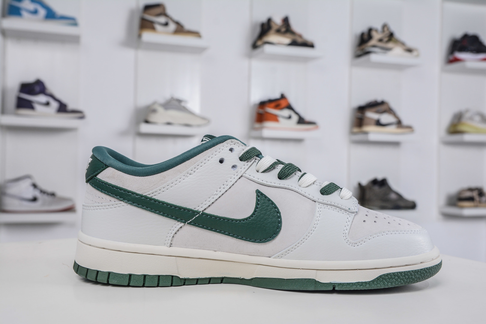 270 Nike SB Dunk Low x Louis VuittX Stussy 斯图西LV三方联名-奶白绿 SG6688-004
