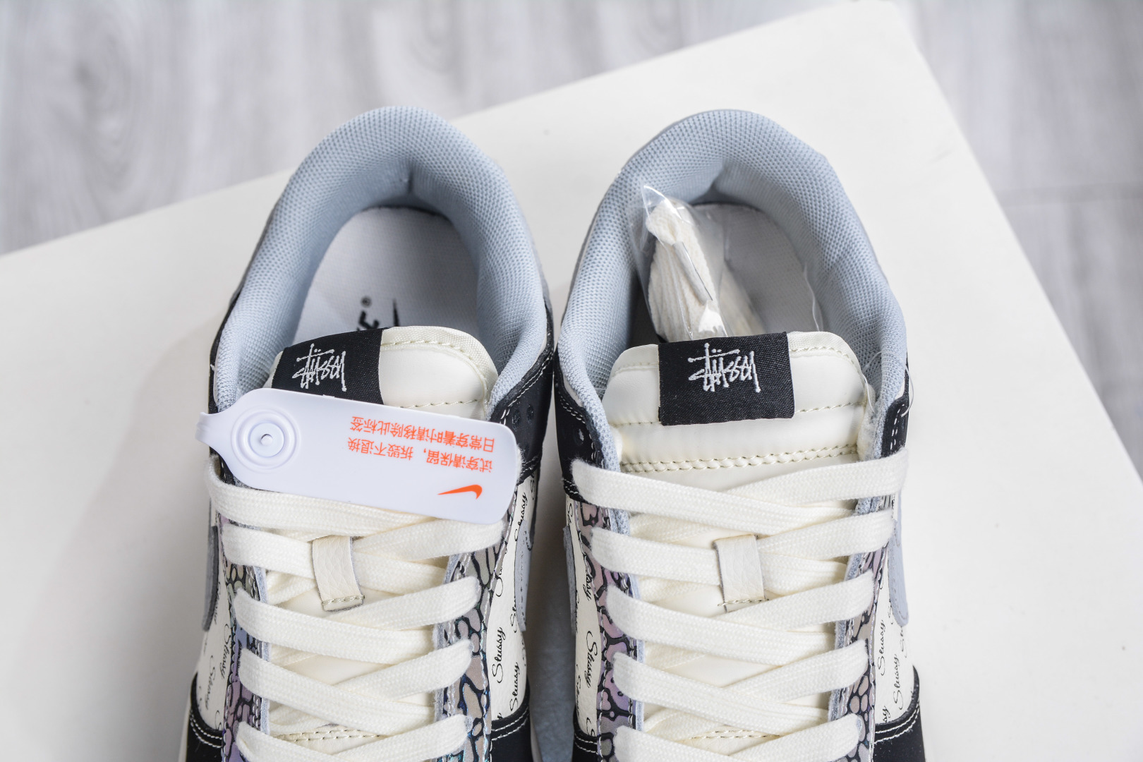 270 Nike SB Dunk Low X Stussy 斯图西联名-米黑灰 XS6089-635