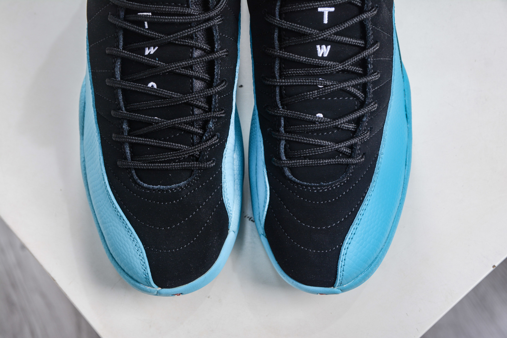 270 Air Jordan 12 Retro AJ12 复刻男子运动鞋 130690-027