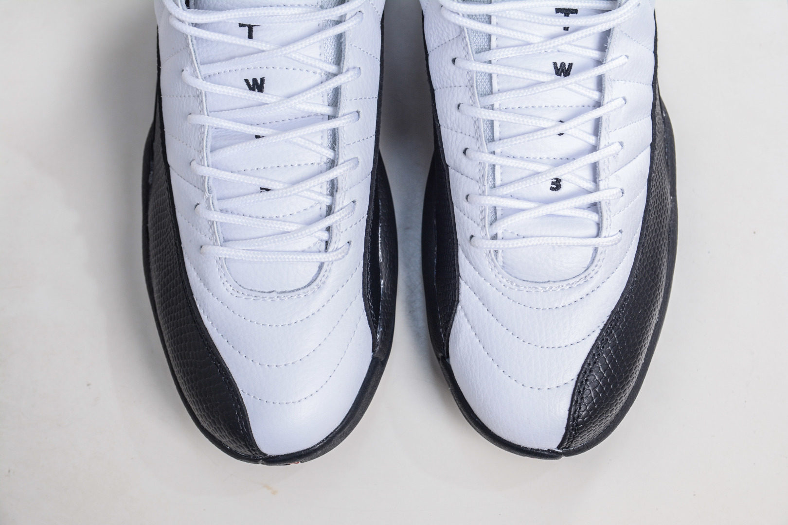 270 Air Jordan 12 Retro AJ12 复刻男子运动鞋重 CT8013-117