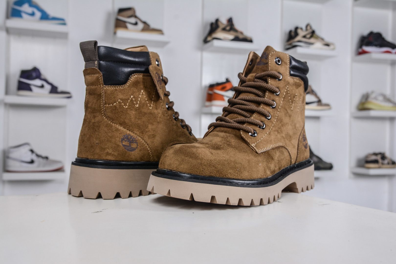 320 Timberland添柏岚/天伯伦 秋冬新品 秋冬必备户外休闲大黄靴系列 TB-1005