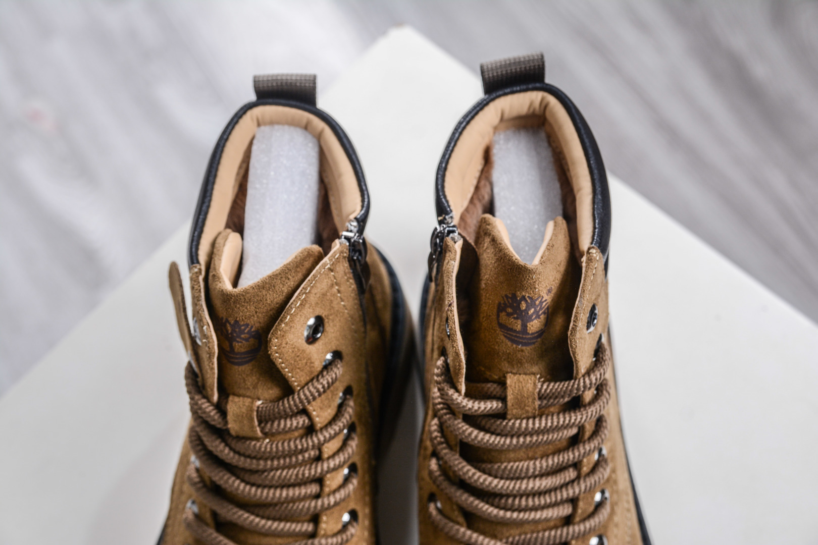 320 Timberland添柏岚/天伯伦 秋冬新品 秋冬必备户外休闲大黄靴系列 TB-1005