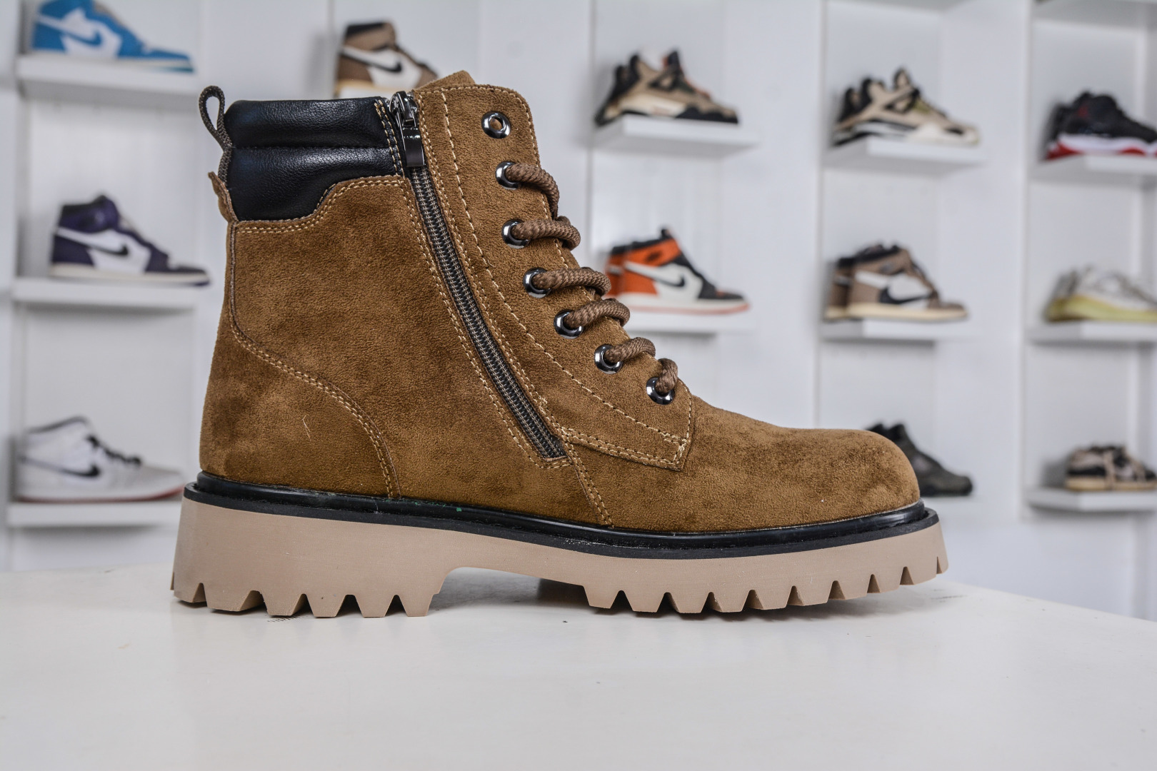 320 Timberland添柏岚/天伯伦 秋冬新品 秋冬必备户外休闲大黄靴系列 TB-1005