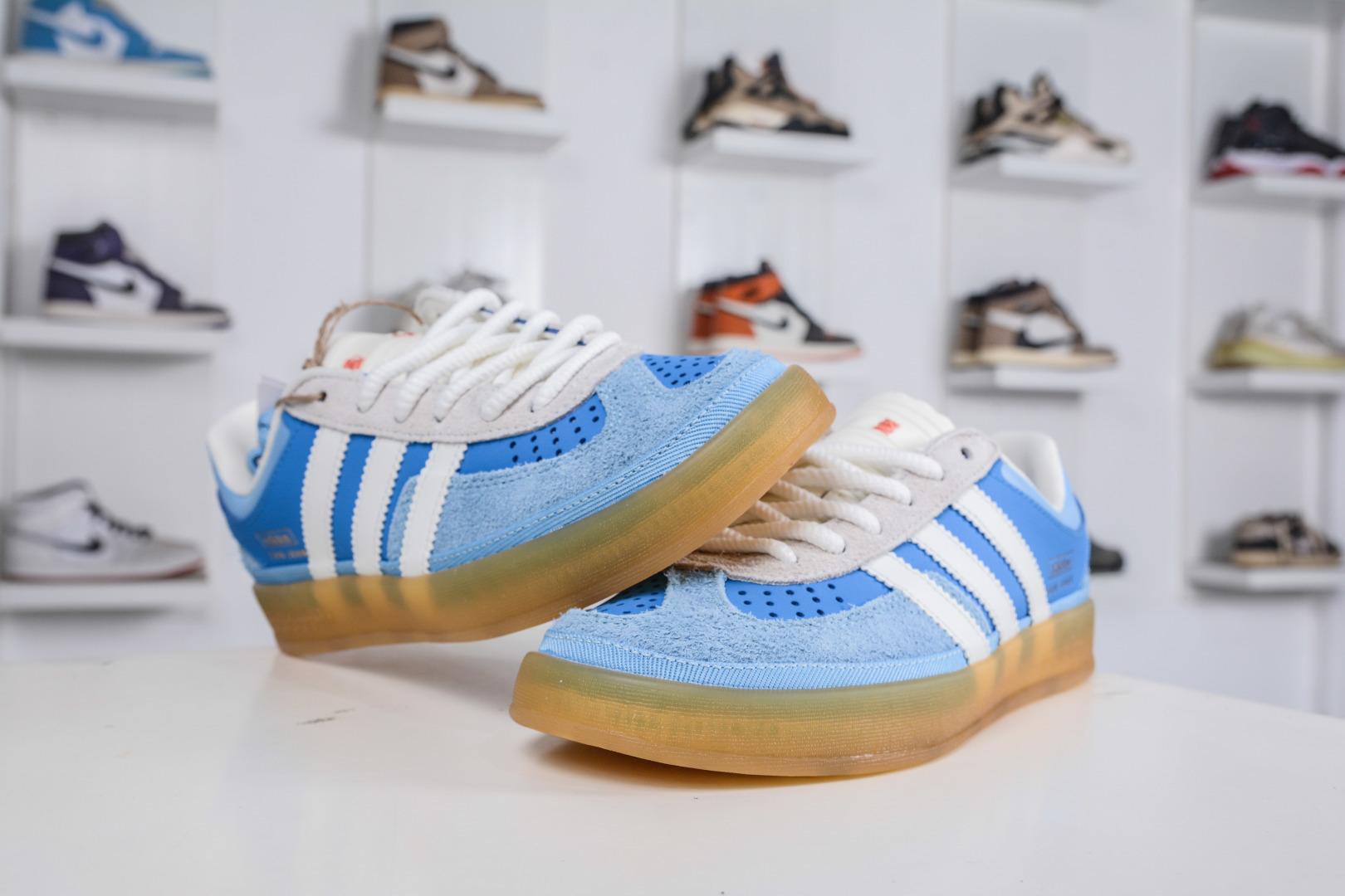 160 Bad Bunny x AD Originals Gazelle Indoor 联名款三叶草复古休闲运动板鞋 IF9734