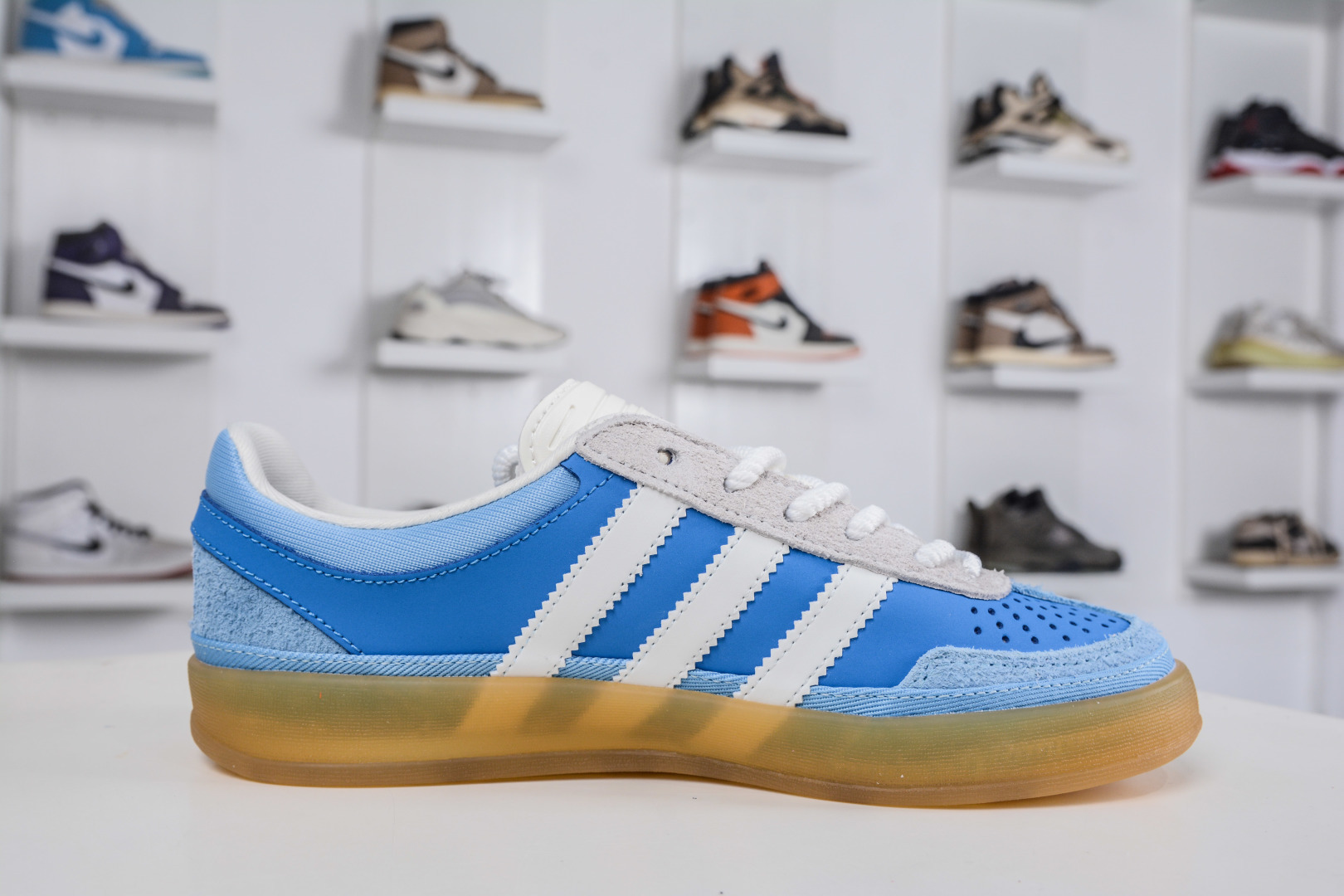 160 Bad Bunny x AD Originals Gazelle Indoor 联名款三叶草复古休闲运动板鞋 IF9734