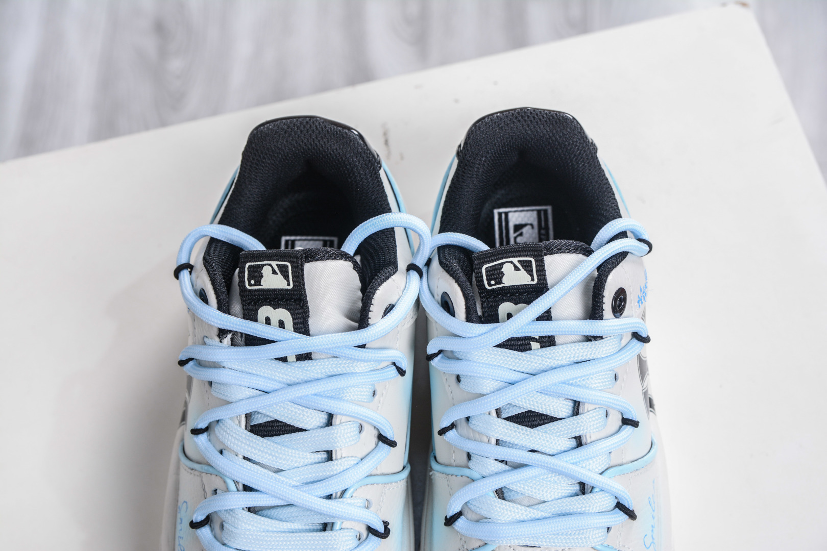 270 MLB Chunky Liner 呆萌犬 白蓝 涂鸦定制配色学长鞋系列低帮老爹风轻量增高厚底百搭休闲运动慢跑鞋 3ASXCA12N 50IVS