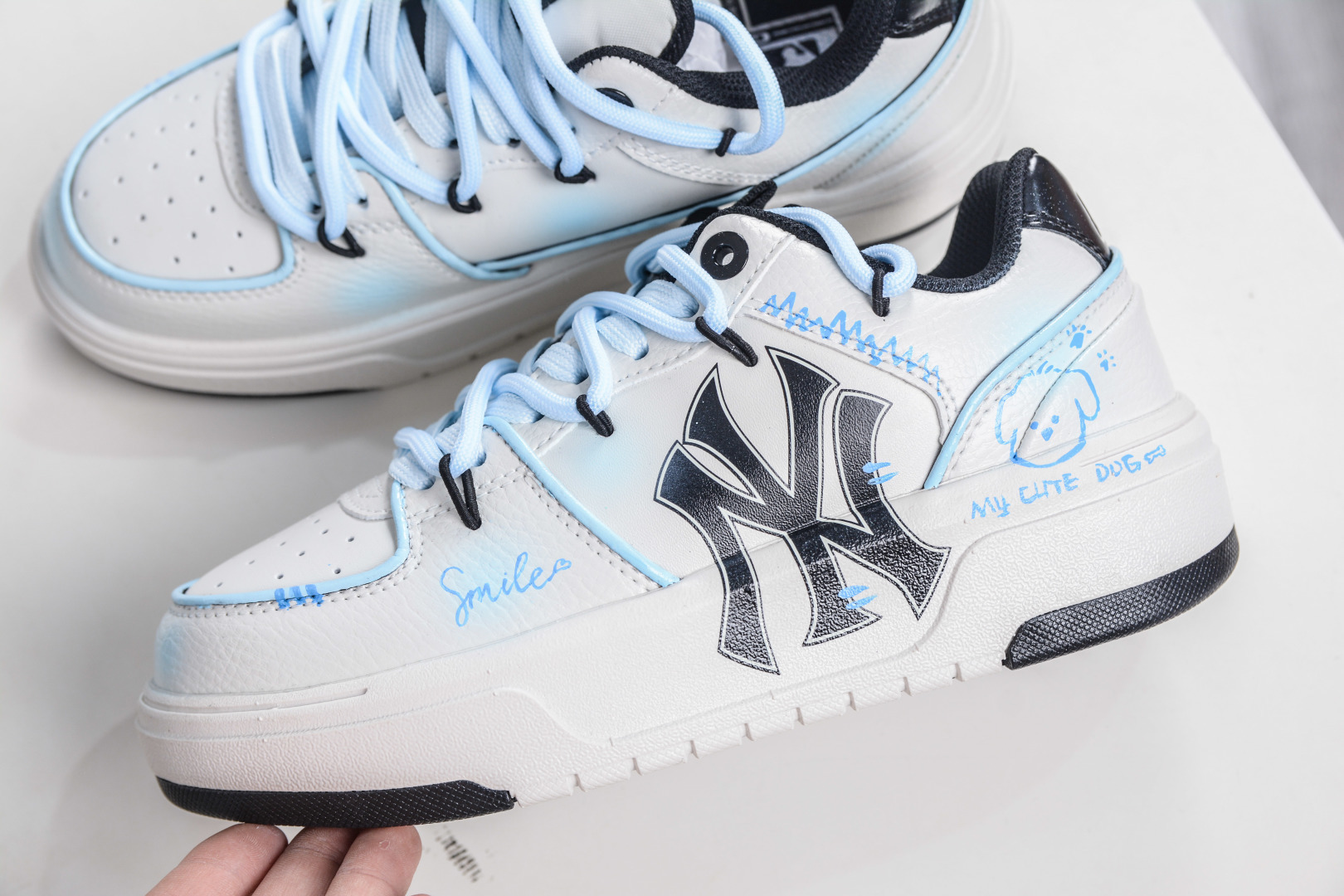 270 MLB Chunky Liner 呆萌犬 白蓝 涂鸦定制配色学长鞋系列低帮老爹风轻量增高厚底百搭休闲运动慢跑鞋 3ASXCA12N 50IVS