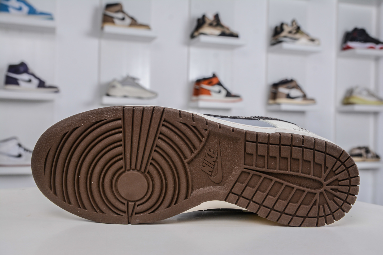 Nike SB Dunk Low x Louis Vuitton AJ1 Low LV联名-米灰深棕印花