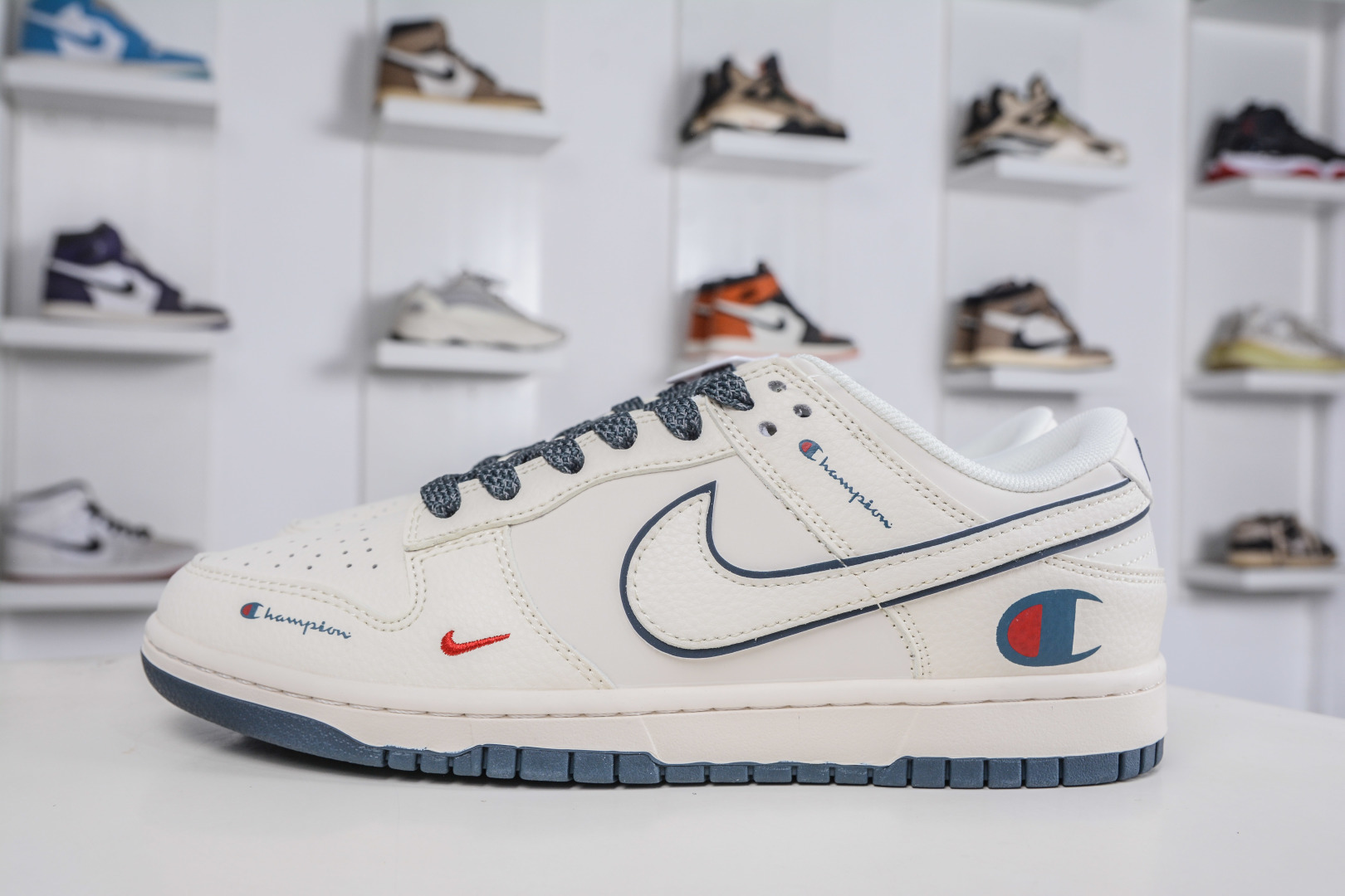 Nike SB Dunk Low x Champion 冠军联名-米白蓝 纯原大厂出品 极力推荐 原装头