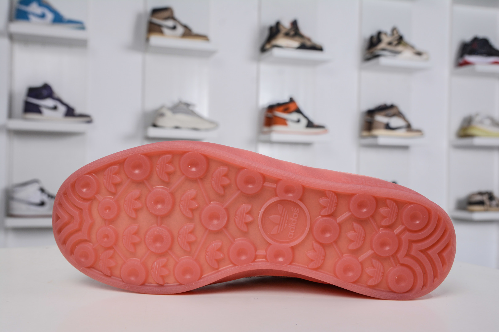 160 Bad Bunny x AD Originals Gazelle Indoor 联名款三叶草复古休闲运动板鞋 JS5052