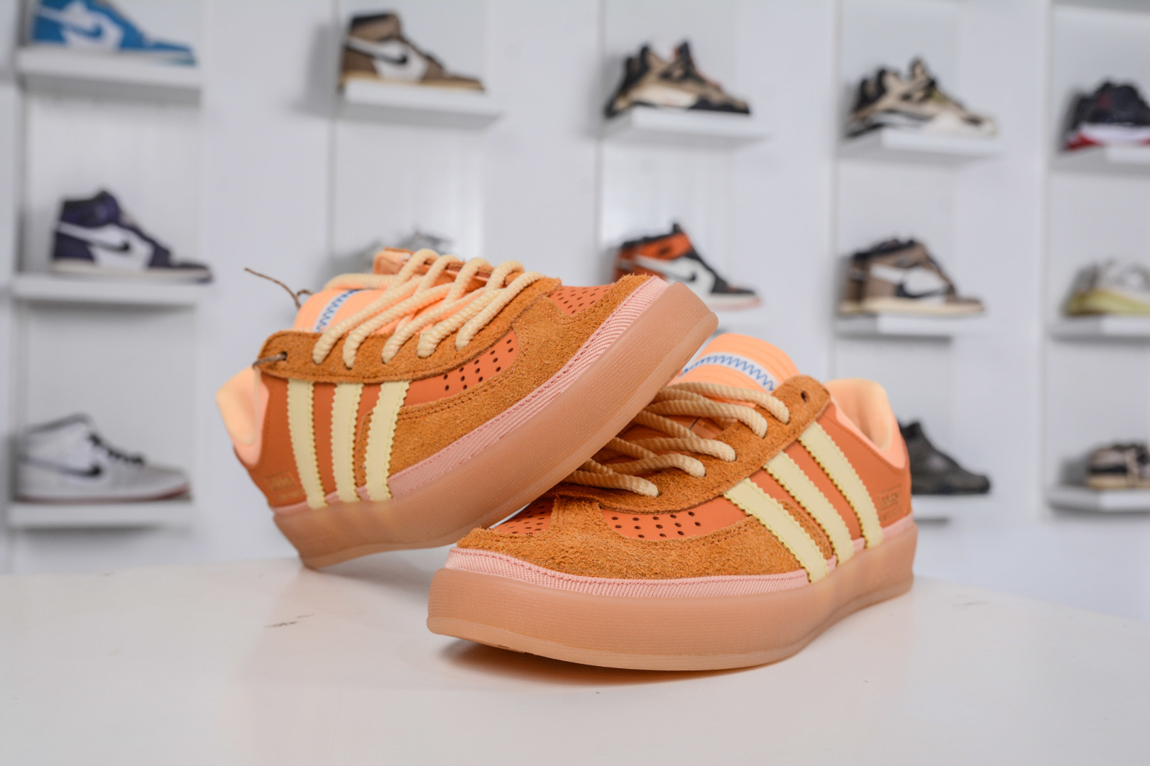 160 Bad Bunny x AD Originals Gazelle Indoor 联名款三叶草复古休闲运动板鞋 JS5050