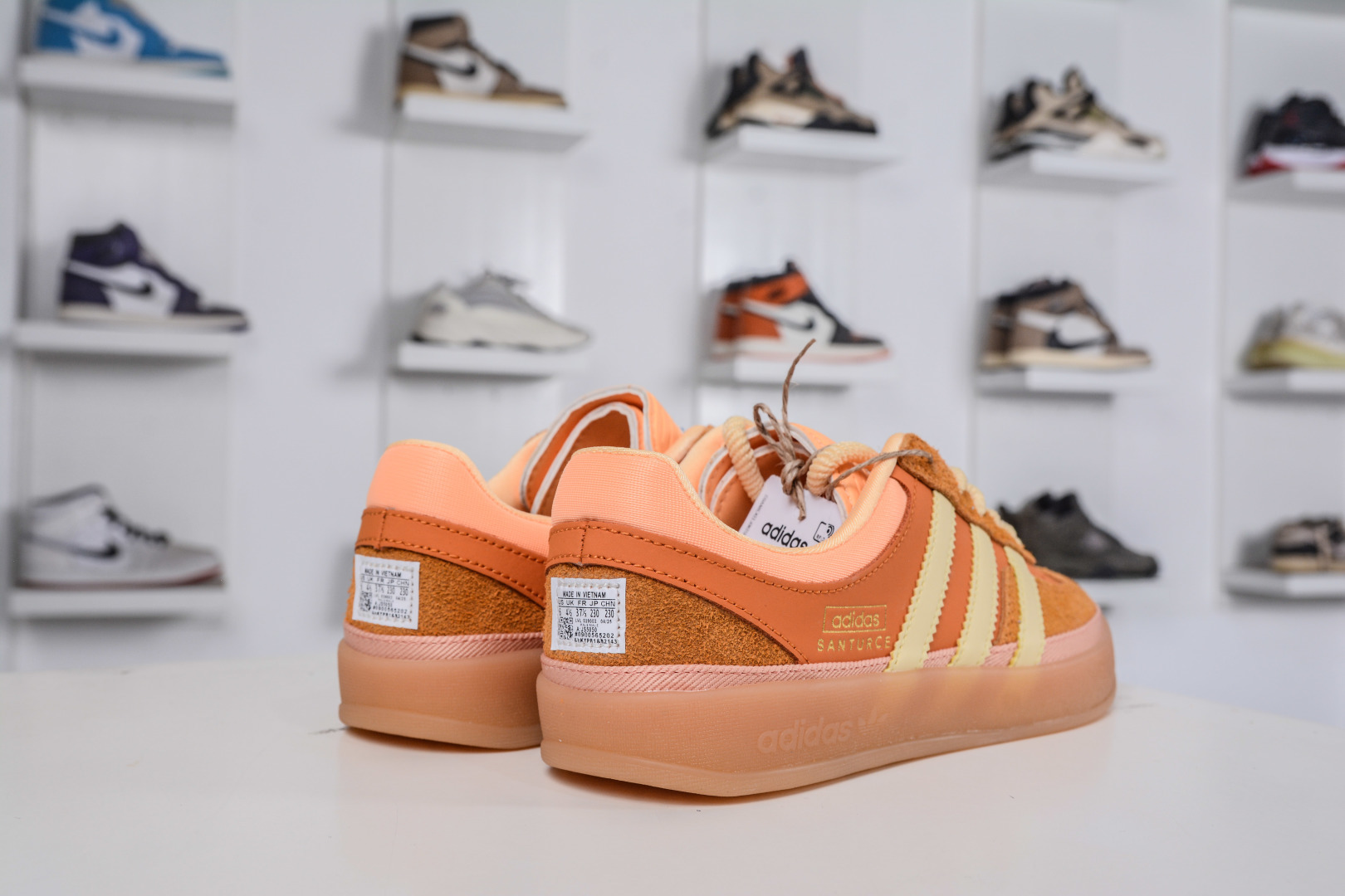 160 Bad Bunny x AD Originals Gazelle Indoor 联名款三叶草复古休闲运动板鞋 JS5050