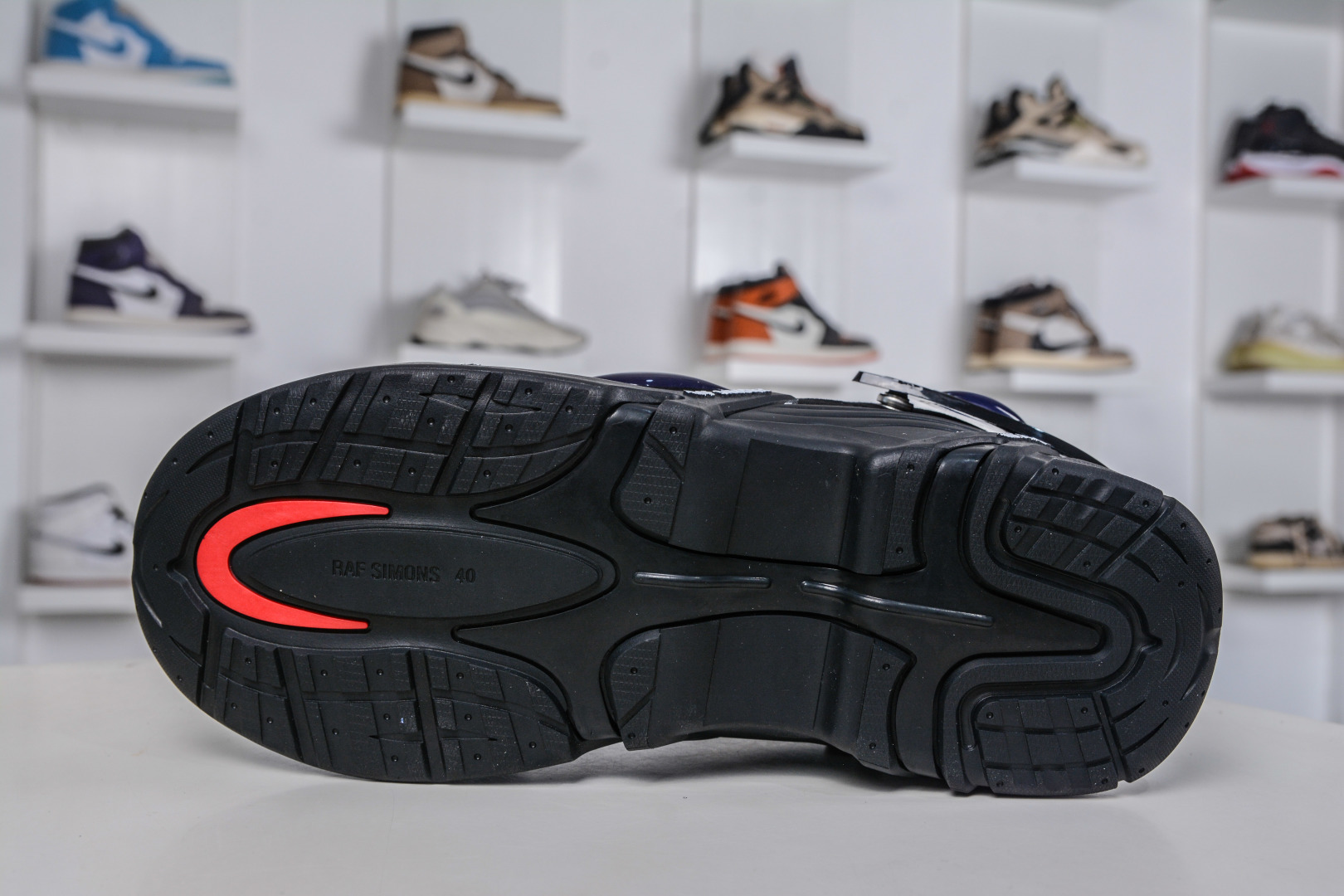 260 RAF SIMONS Cylon-21 ”水泡” 先锋潮流 复古低帮休闲鞋 圆头系带 HR740003L 0003